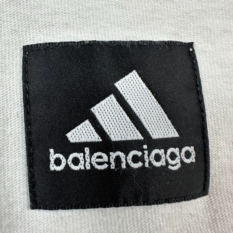 Balenciaga Balenciaga Co-branded adidas short sleeve T-shirt 2504-Next Size US S / EU 44-46 / 1 - 4 Thumbnail