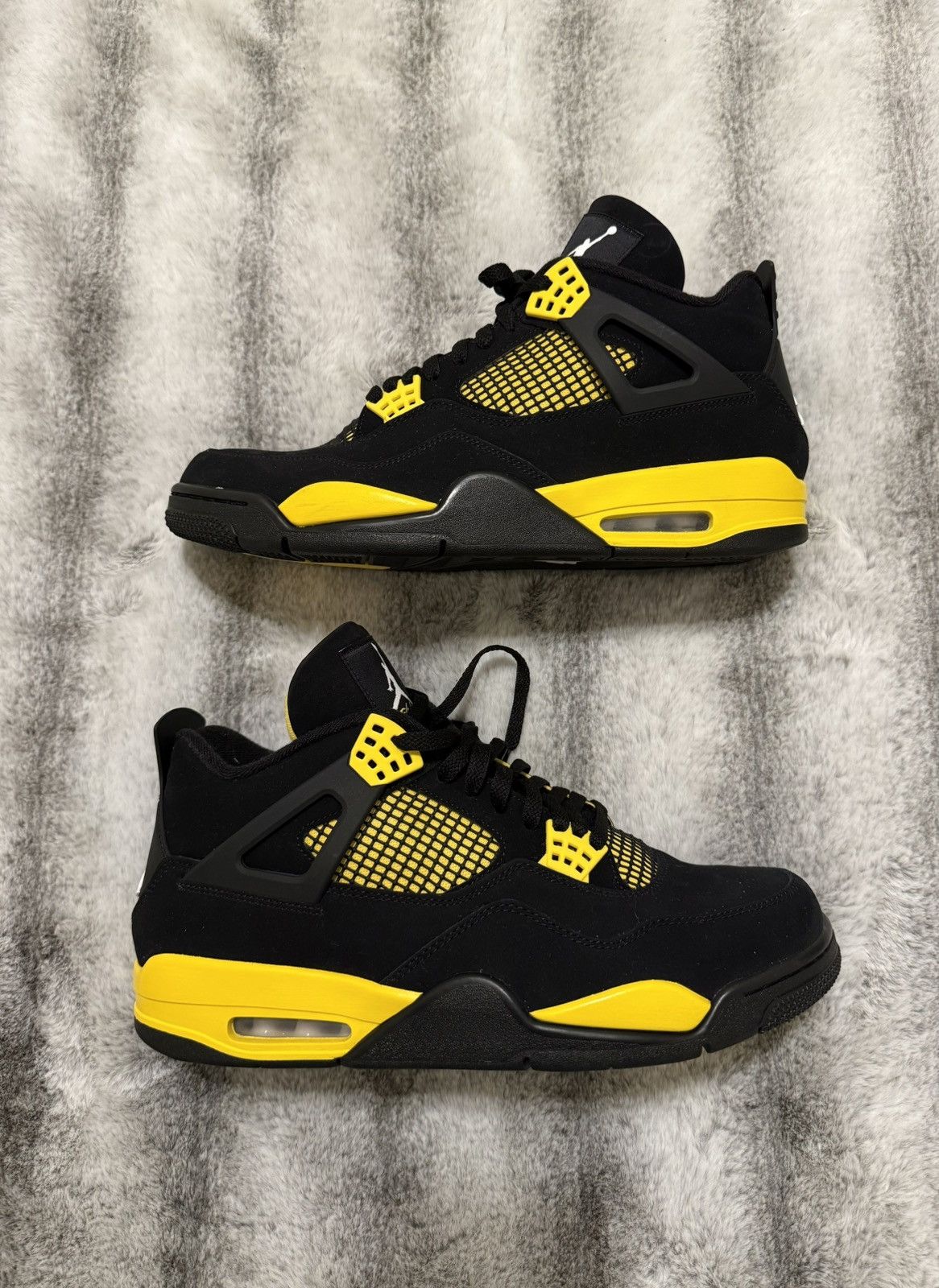 Jordan Brand Air Jordan 4 Retro ‘Thunder’ 2023 Size US 12.5 / EU 45-46 - 1 Thumbnail