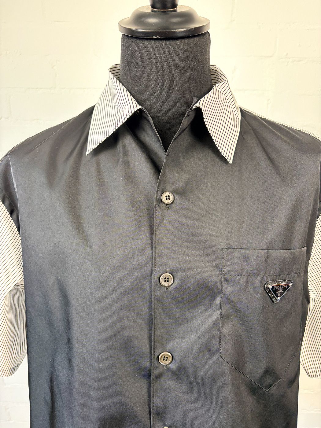 Prada Stretch Cotton & Re-Nylon Hybrid Shirt Black/White Size US XL / EU 56 / 4 - 2 Thumbnail
