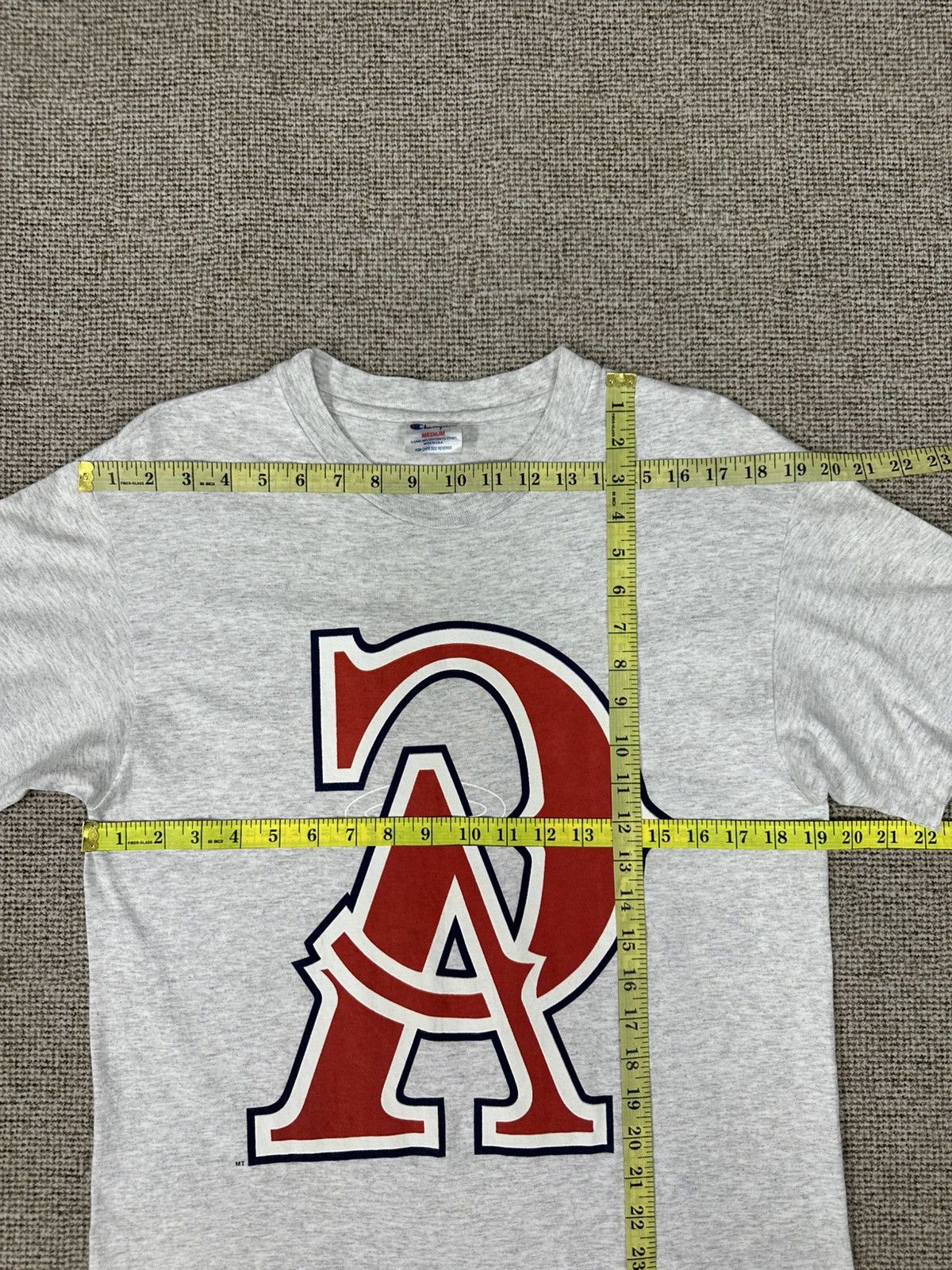 Champion Vintage 80s Champion X California Angels MLB Tshirt A1011 Size US M / EU 48-50 / 2 - 8 Thumbnail