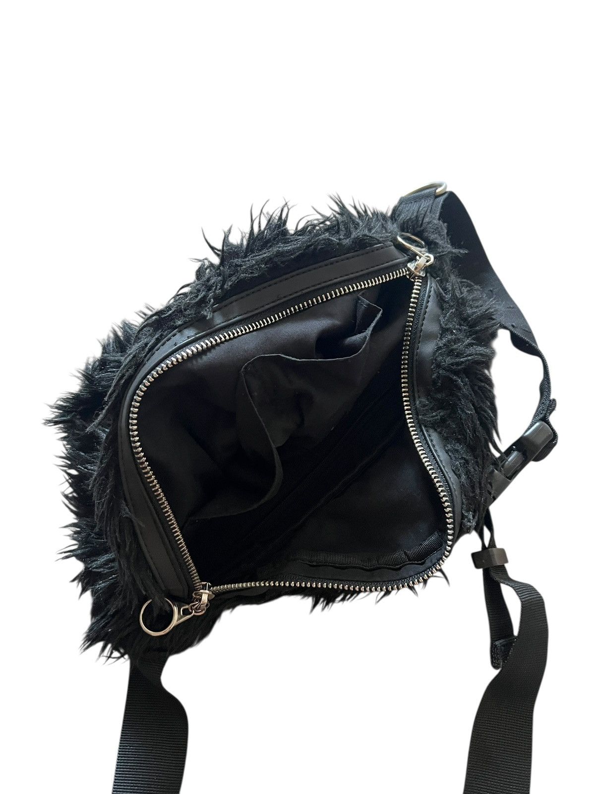 If Six Was Nine 2000s RNA SLANG Fur Seditionaries Waist Bag Size ONE SIZE - 11 Thumbnail