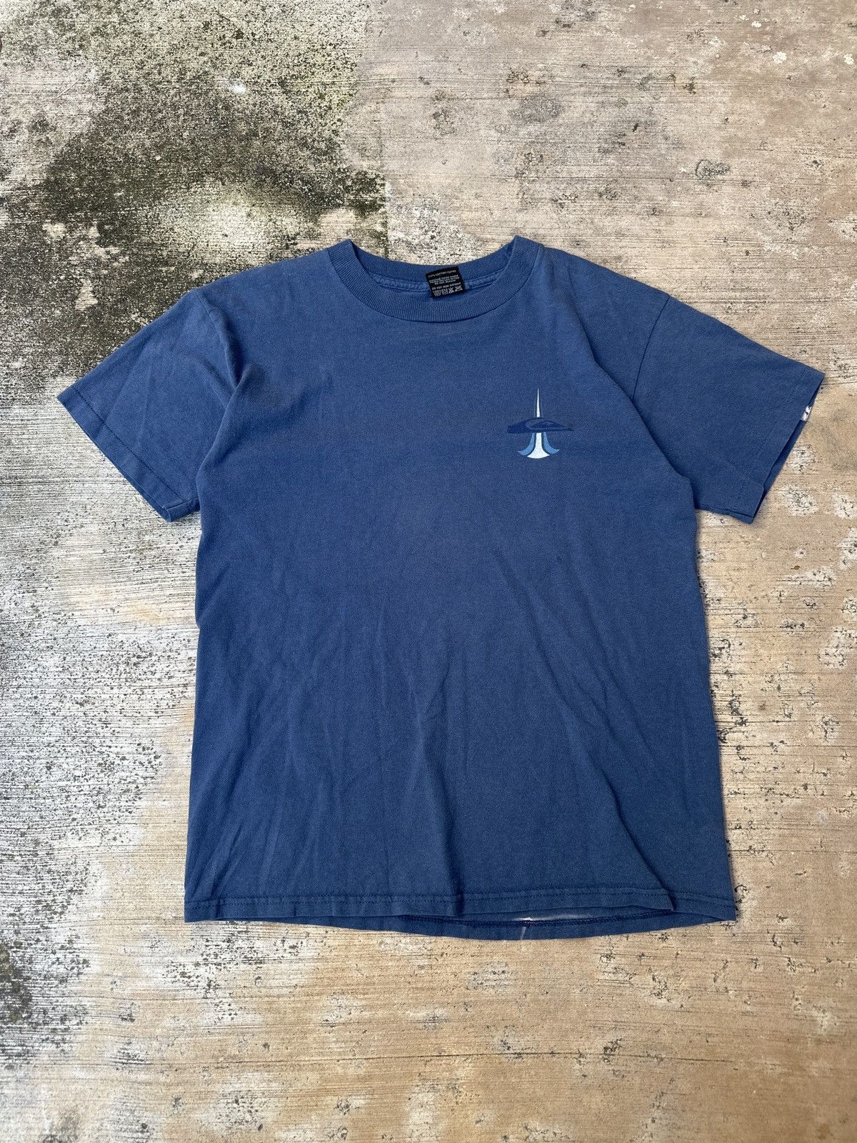 Quiksilver × Vintage Vintage 90s Dark Blue Quiksilver Surfwear T-Shirt SS Small Size US S / EU 44-46 / 1 - 4 Thumbnail