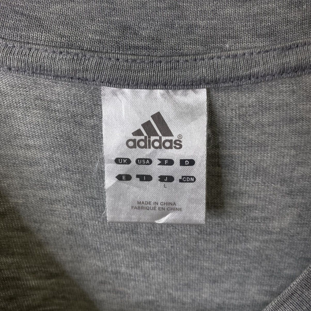 Adidas Vintage 2003 Adidas Exceeding Limits T Shirt Size US L / EU 52-54 / 3 - 3 Thumbnail