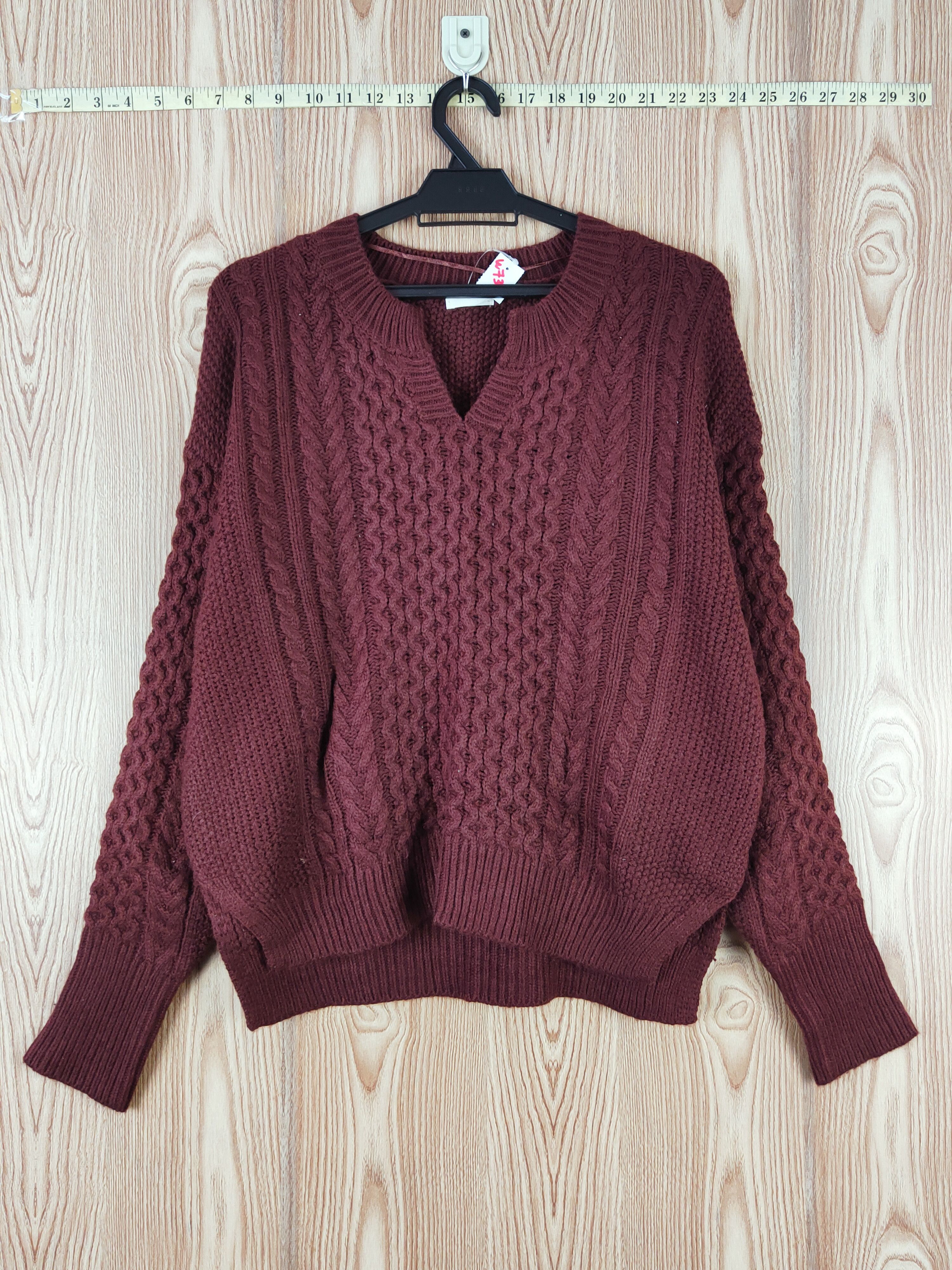 Aran Isles Knitwear × GU × Japanese Brand GU Maroon cable Knitwear Sweatshirts #W731 Size L / US 10 / IT 46 - 1 Thumbnail