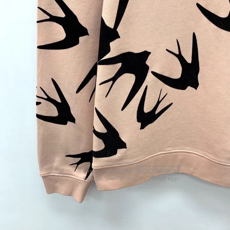 Alexander McQueen Alexander Mcqueen Nude swallow print cotton round-neck lon Size S / US 4 / IT 40 - 4 Thumbnail