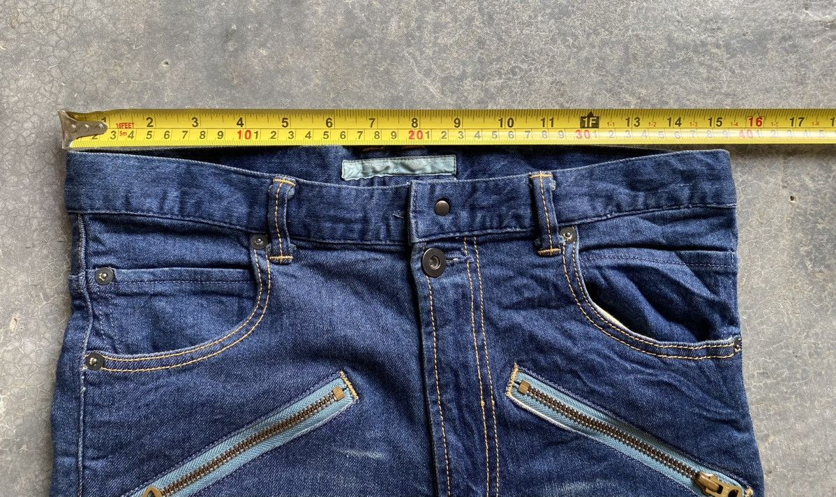 Japanese Brand 2000s Private Brand AG Japan multipocket leg long zipper Size US 30 / EU 46 - 18 Thumbnail