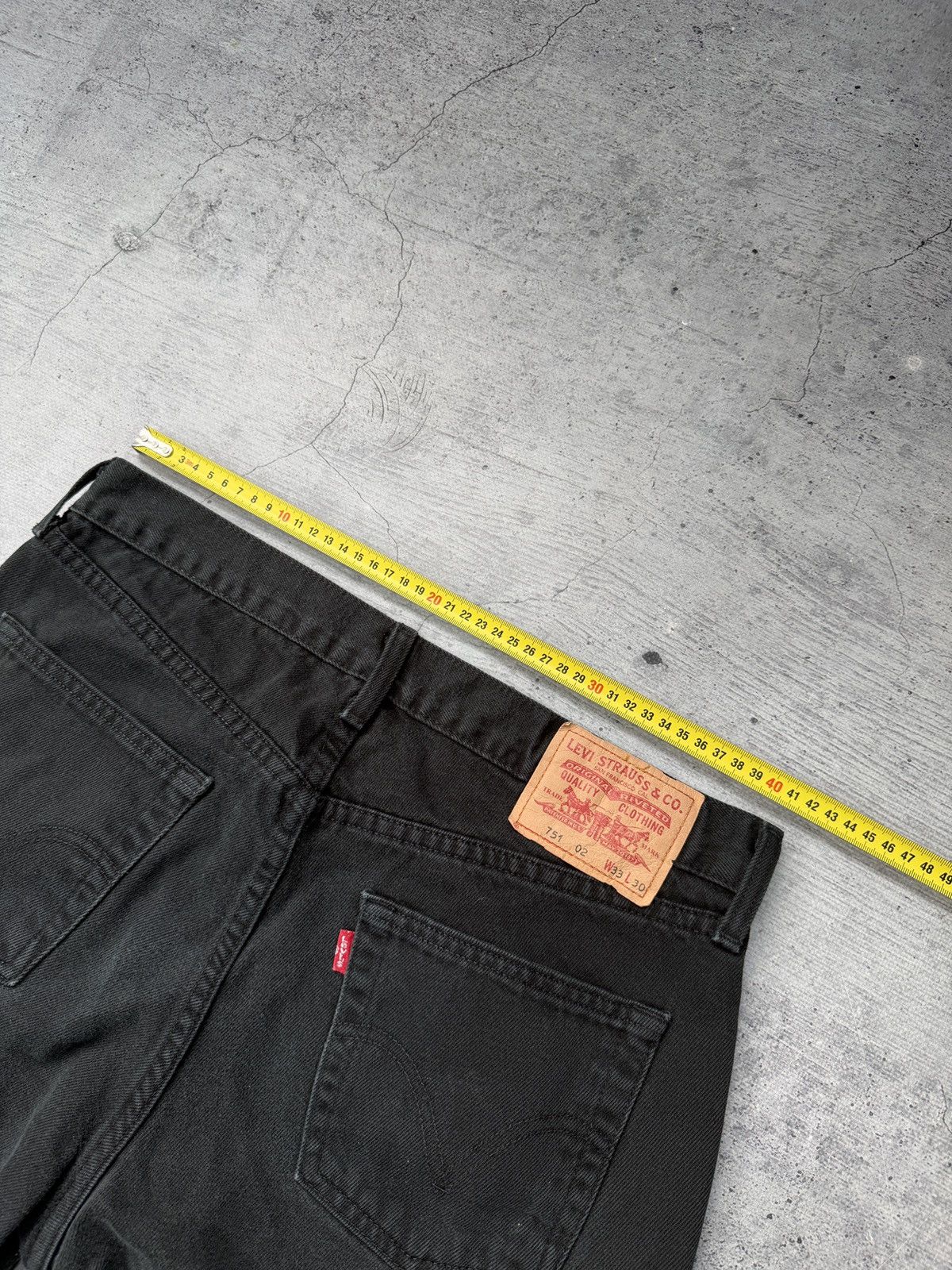 Levi's Vintage Levi's 751 Straight Fit USA Black Denim Opium Jeans Size US 33 - 11 Thumbnail