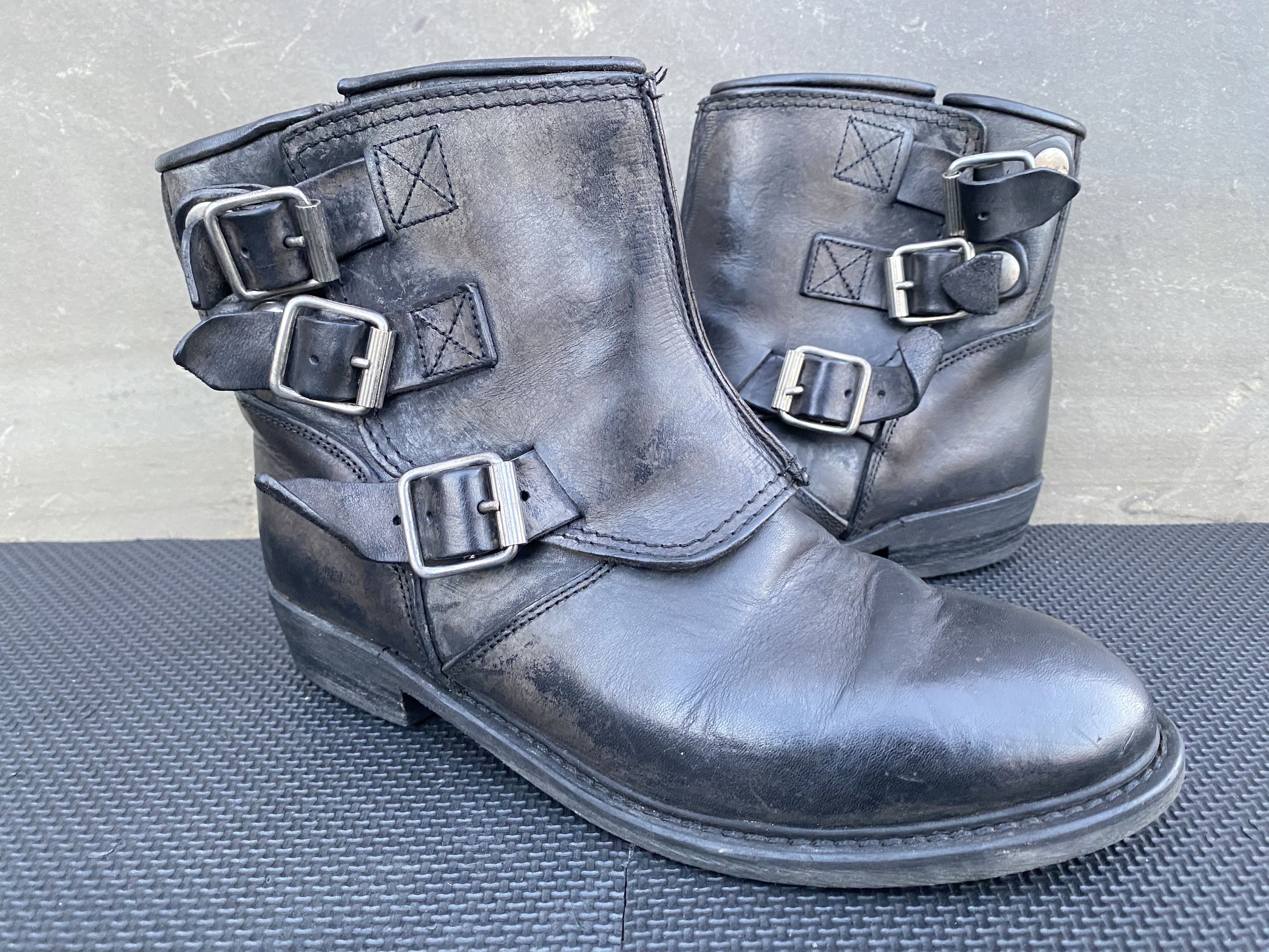 Golden Goose Golden Goose Buckle Biker Black/Gray - Women's Distressed Size US 8 / IT 38 - 1 Thumbnail