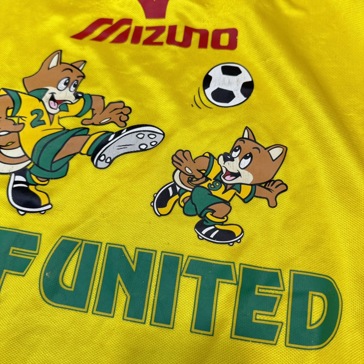 Mizuno JEF United classic longsleeves training jersey Size US XL / EU 56 / 4 - 9 Thumbnail