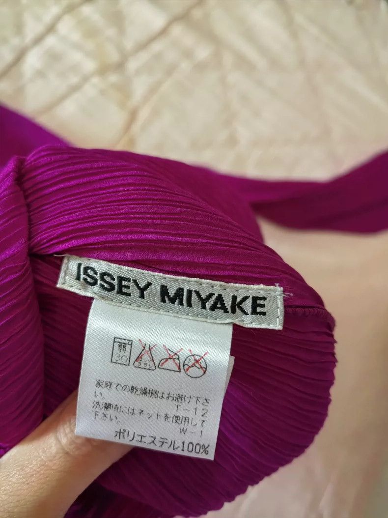 Issey Miyake Issey Miyake Rose-pink pleated top Size XS / US 0-2 / IT 36-38 - 2 Thumbnail