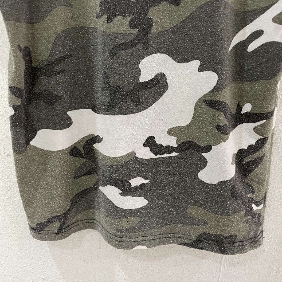 Wtaps Vintage Wtaps Camo T-shirt Size US S / EU 44-46 / 1 - 11 Thumbnail