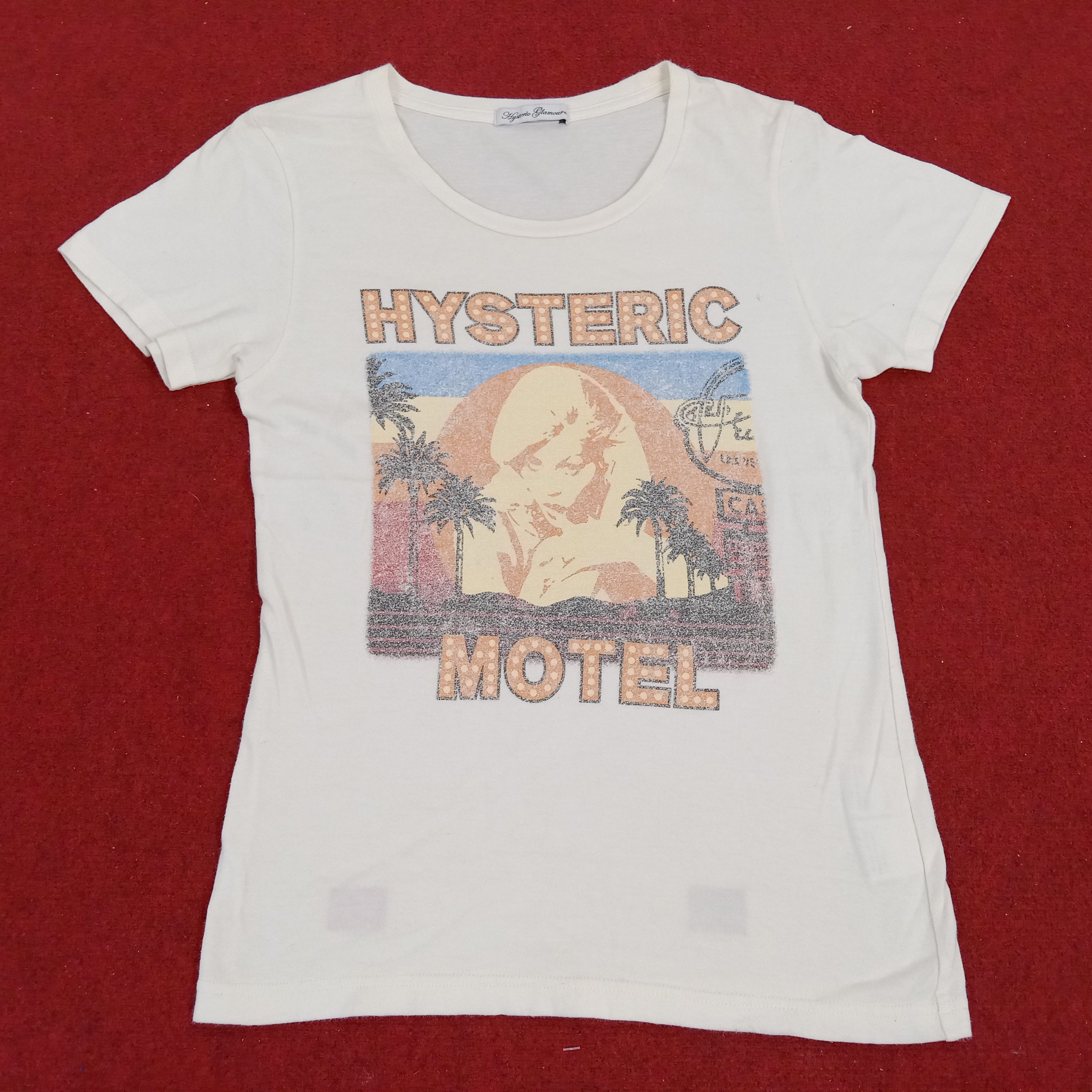 Hysteric Glamour Hysteric Glamour Japanese Brand Center Design Tshirt Size XS / US 0-2 / IT 36-38 - 1 Thumbnail