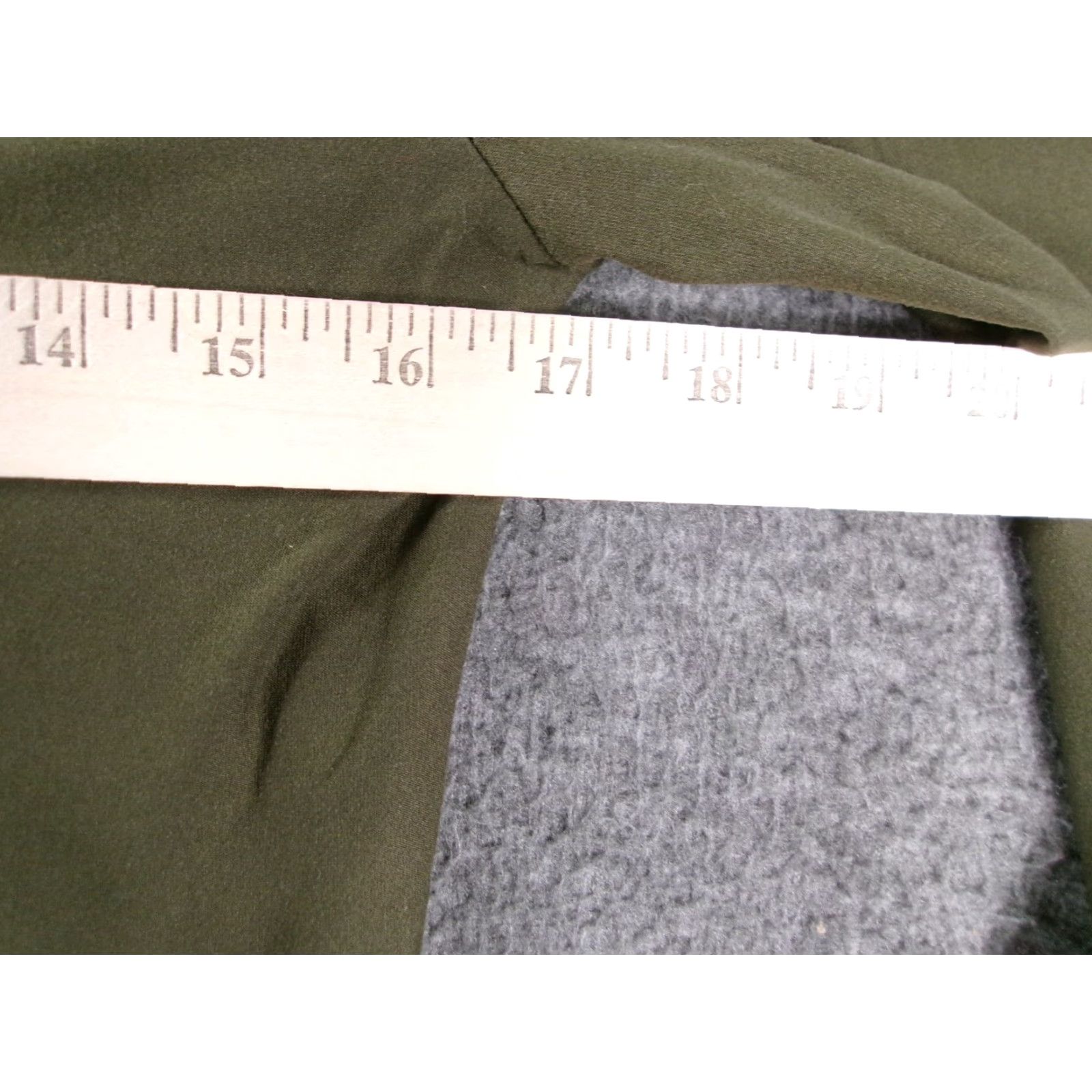 Vintage No Boundaries Top Women Olive V Neck Long Sleeve Stretch Polyester Casual L Green Knit Blouse Size L / US 10 / IT 46 - 3 Thumbnail