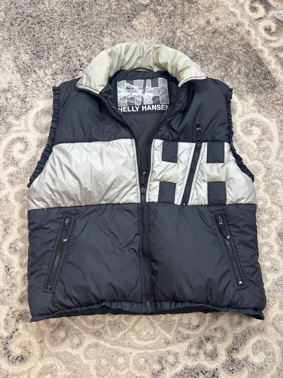 Helly Hansen Vintage Helly Hansen Silver Puffer Vest XL Big Logo Gorpcore Size US XL / EU 56 / 4 - 1 Thumbnail
