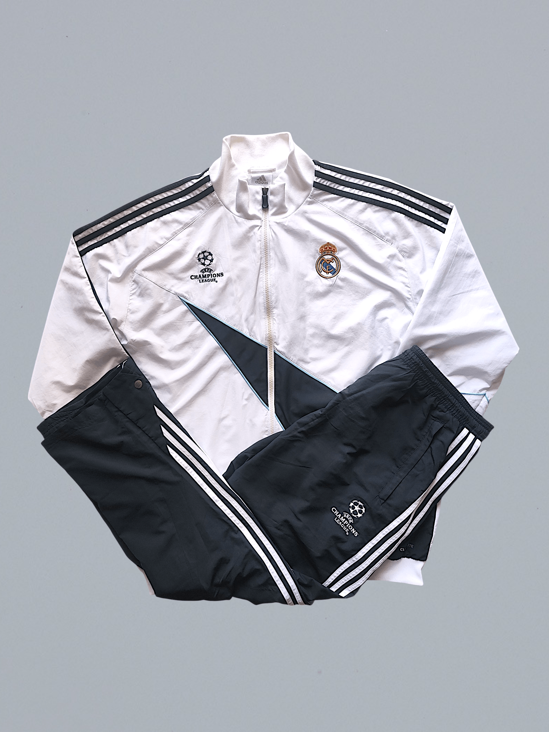 Adidas Vintage Real Madrid x adidas 2009/10 UCHL Tracksuit Men 2XL Size US XXL / EU 58 / 5 - 1 Thumbnail