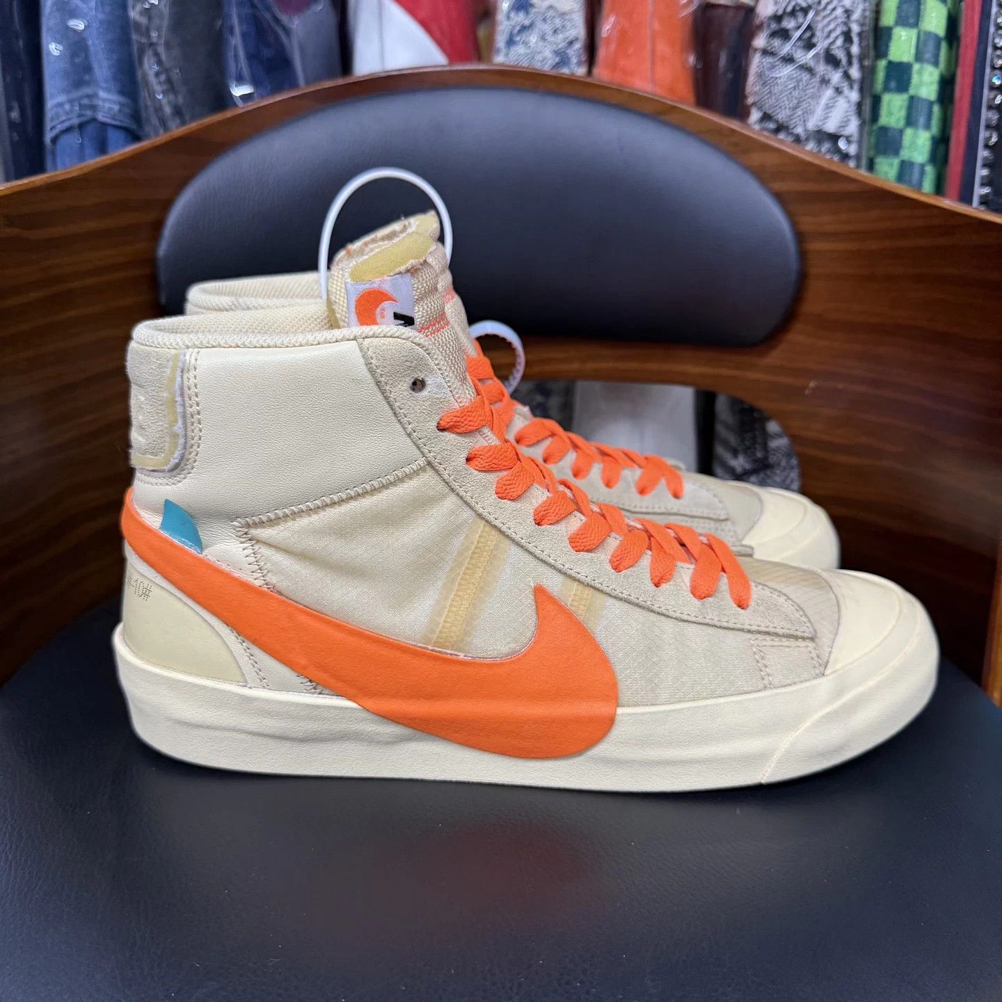 Nike Nike Hi top sneakers 42.5 Size US 9.5 / EU 42-43 - 4 Thumbnail