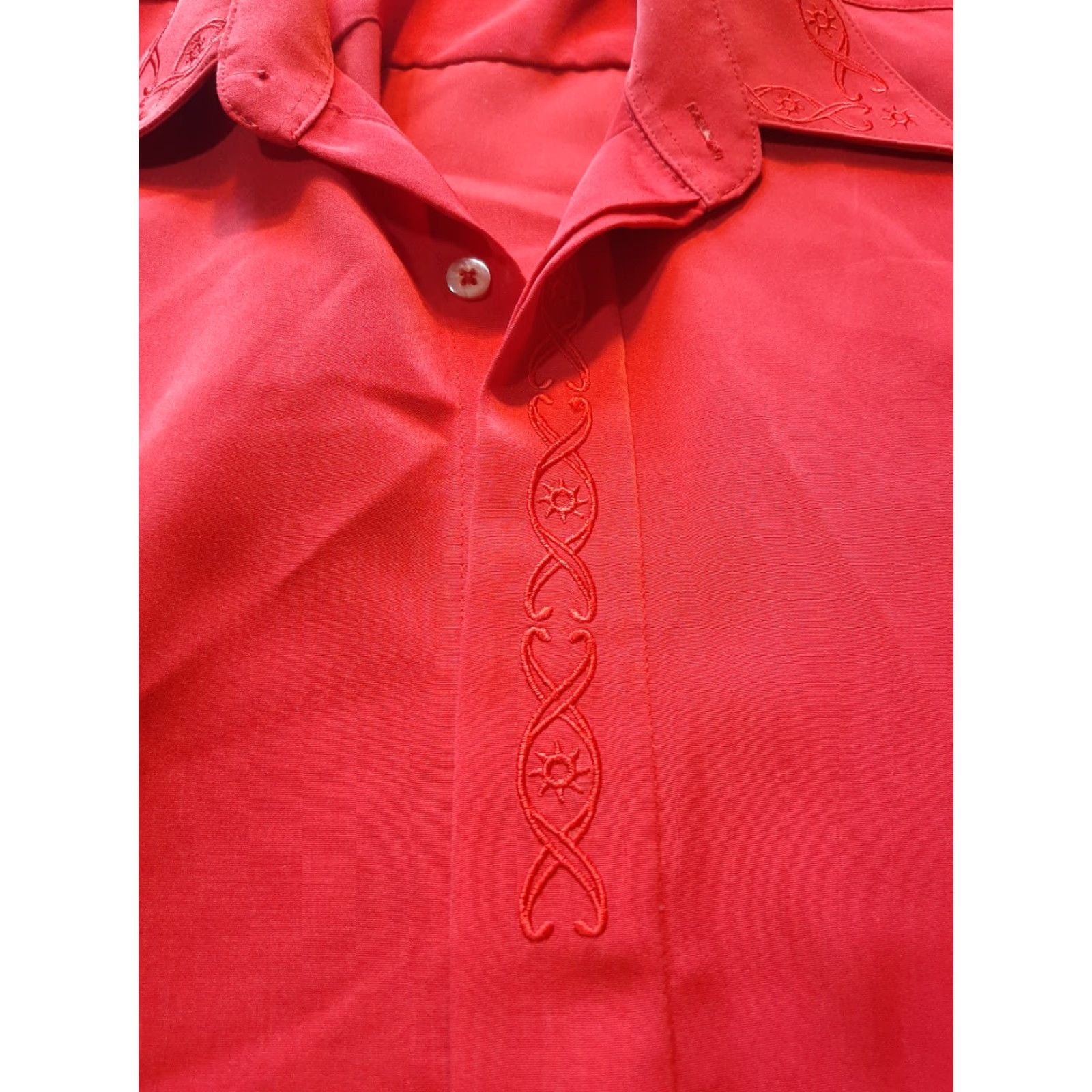 Vintage Bellini Women's Top Button-Down Red Long Sleeve Collared Shirt M Medium Womens Size M / US 6-8 / IT 42-44 - 2 Thumbnail