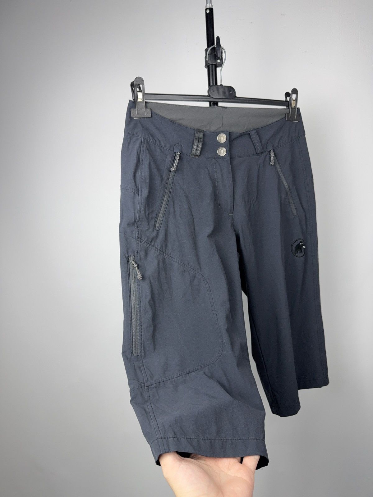 Mammut Mammut Women’s Trekking Softshell Performance Shorts 38 Size 28" / US 6 / IT 42 - 2 Thumbnail