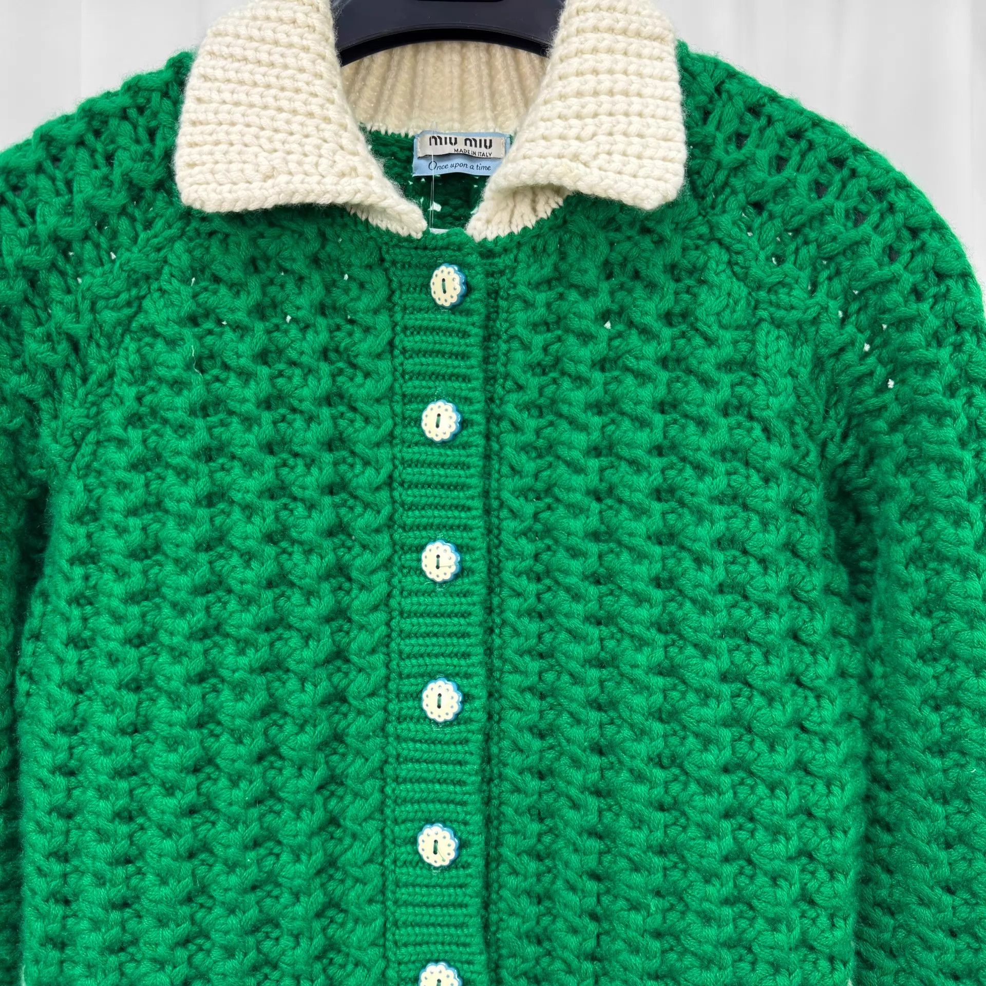 Miu Miu MIU MIU white collar green knit cardigan 36 99 new Size XS / US 0-2 / IT 36-38 - 3 Thumbnail
