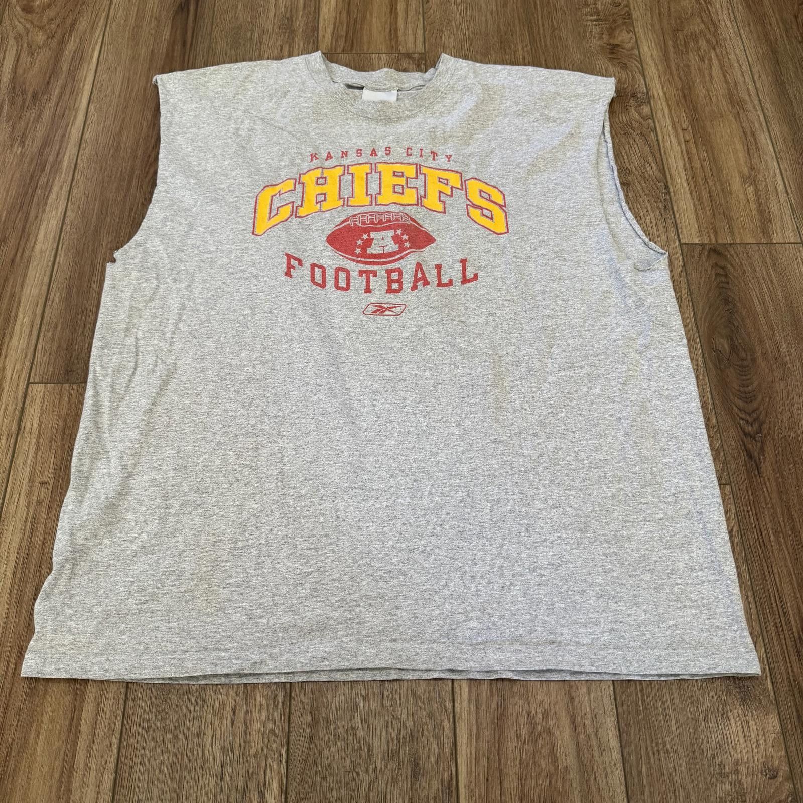 Reebok Vintage Y2K Kansas City Chiefs Reebok Cutoff Shirt Size US XL / EU 56 / 4 - 1 Thumbnail