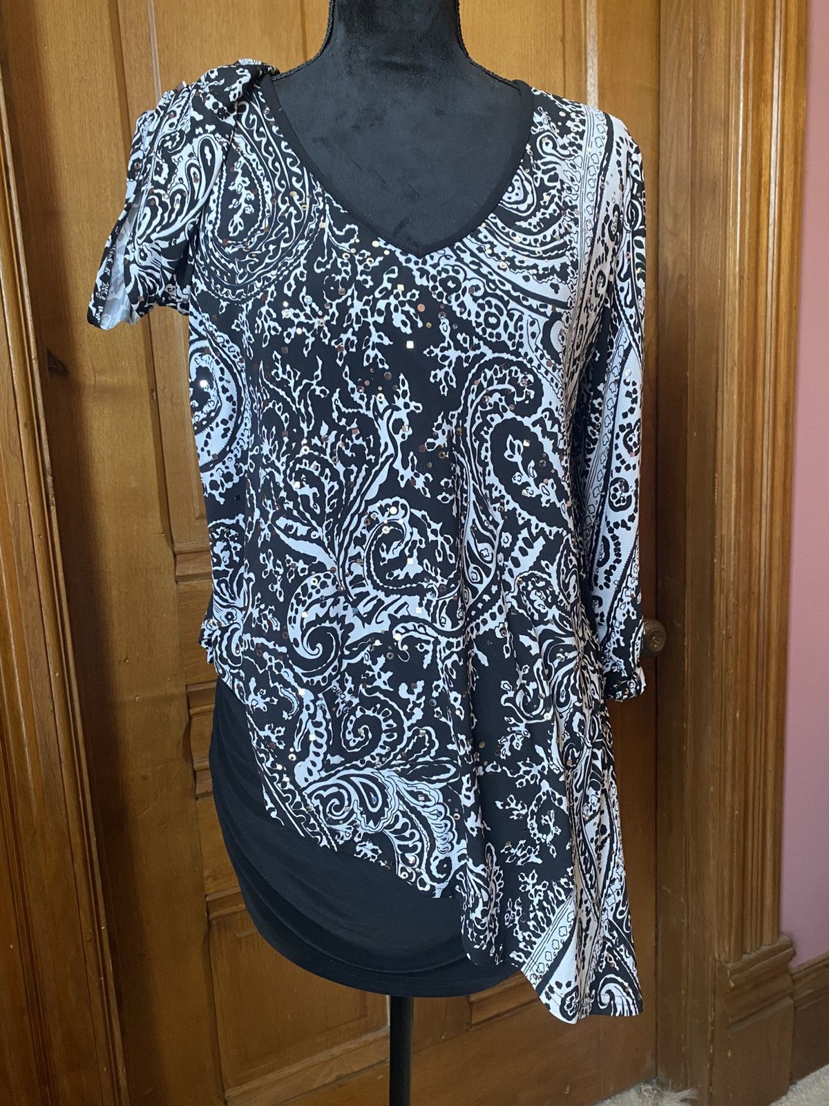 Joseph Ribkoff Joseph Ribkoff Women's Blk/White Paisley Layered Blouse Size XL / US 12-14 / IT 48-50 - 1 Thumbnail