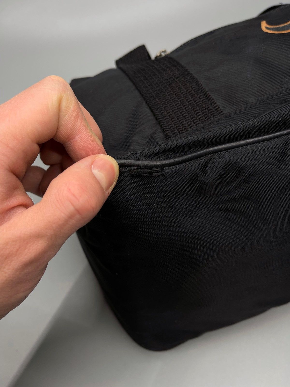 Nike × Vintage Vintage 90’s Nike Y2K Bag Size ONE SIZE - 14 Thumbnail