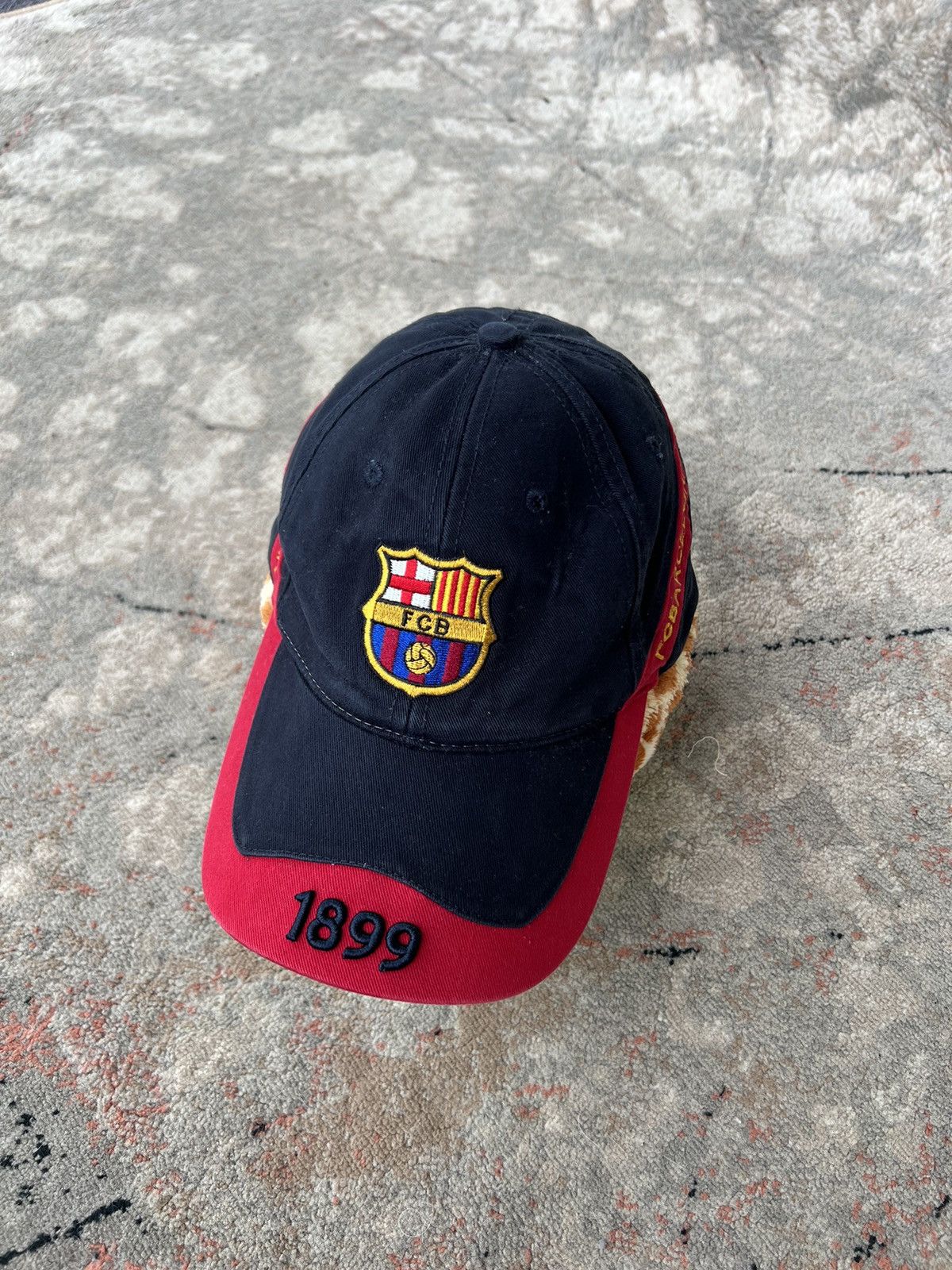 Other F.C. Barcelona Vintage Football Cap Size ONE SIZE - 1 Thumbnail
