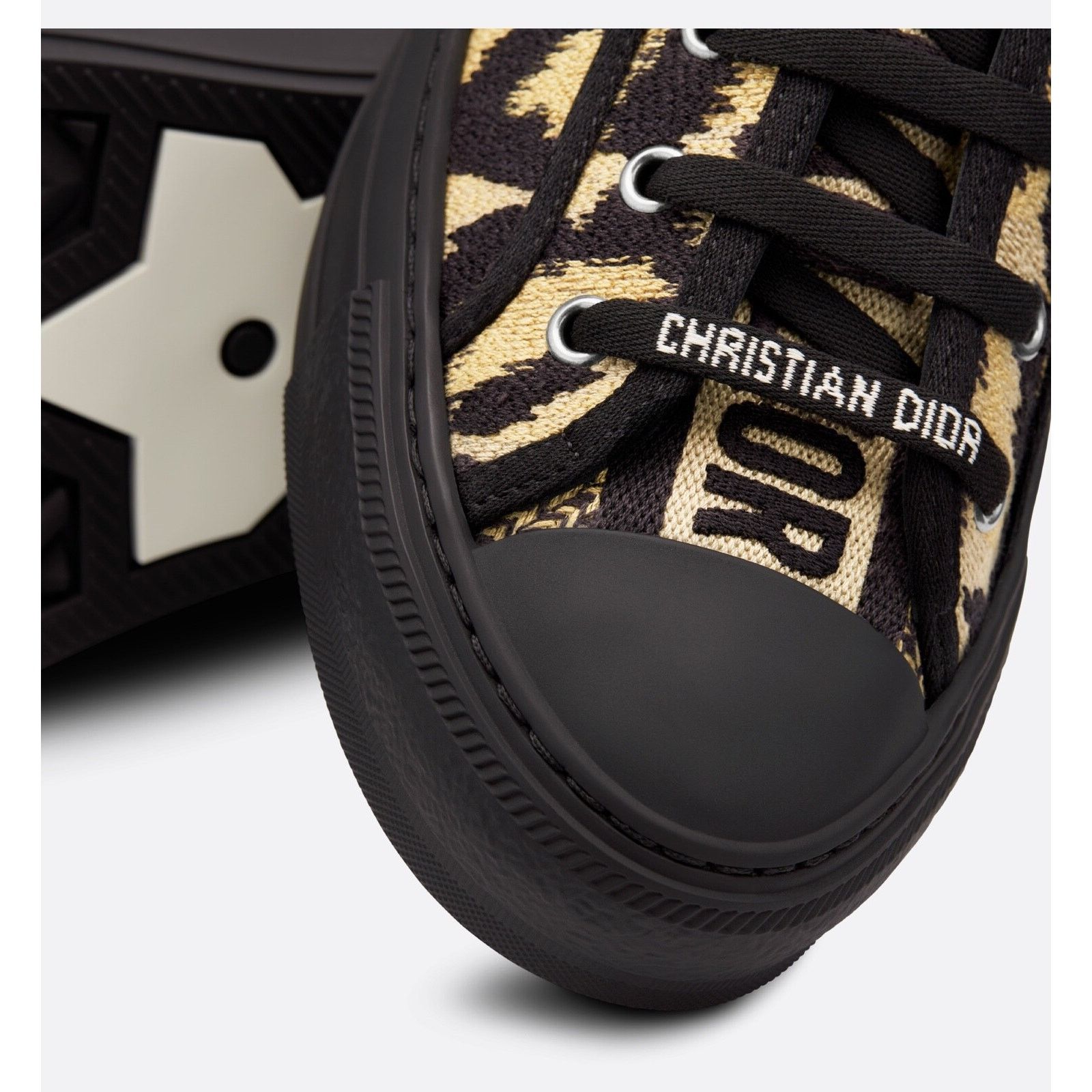 Dior Dior Walk'N'Dior Leopard Flat Low Top Trainer Sneaker 39 Size US 9 / IT 39 - 6 Thumbnail
