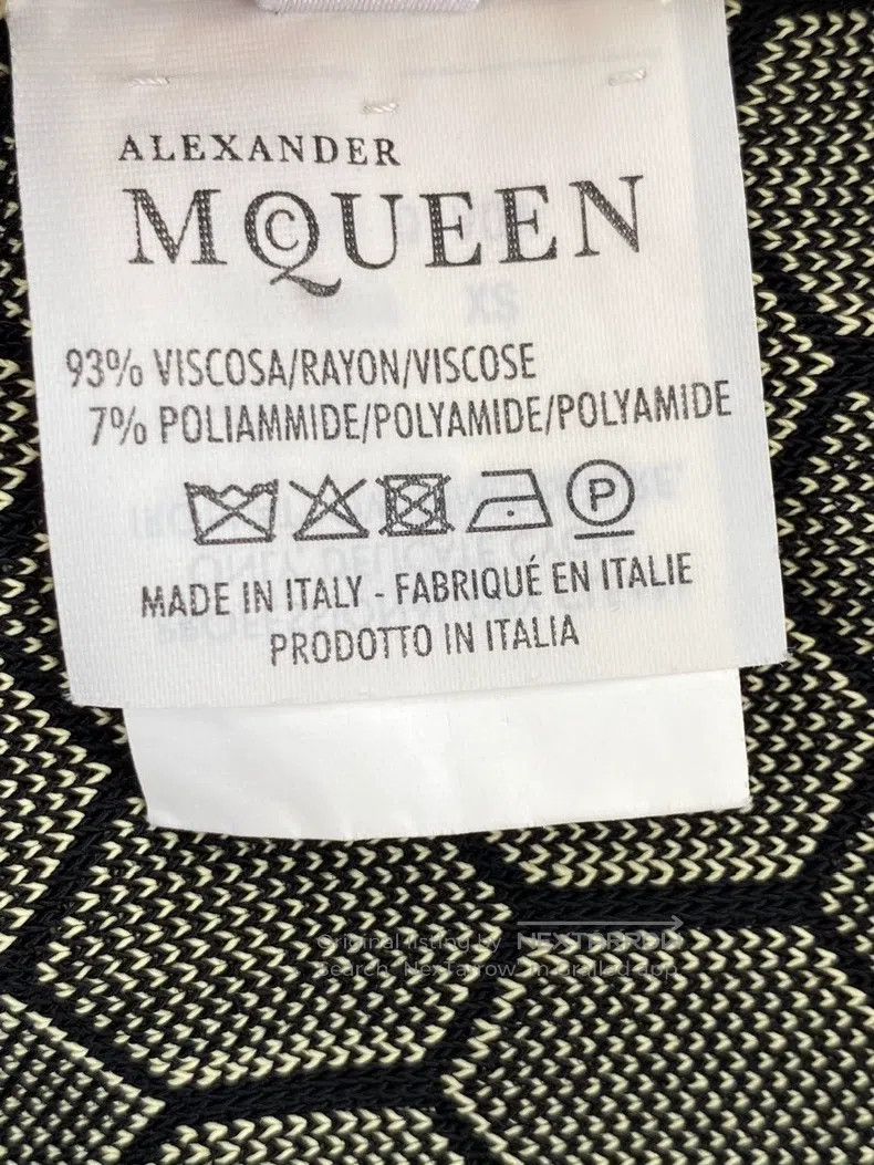Alexander McQueen Alexander Mcqueen Knitted dress Size XS / US 0-2 / IT 36-38 - 9 Thumbnail