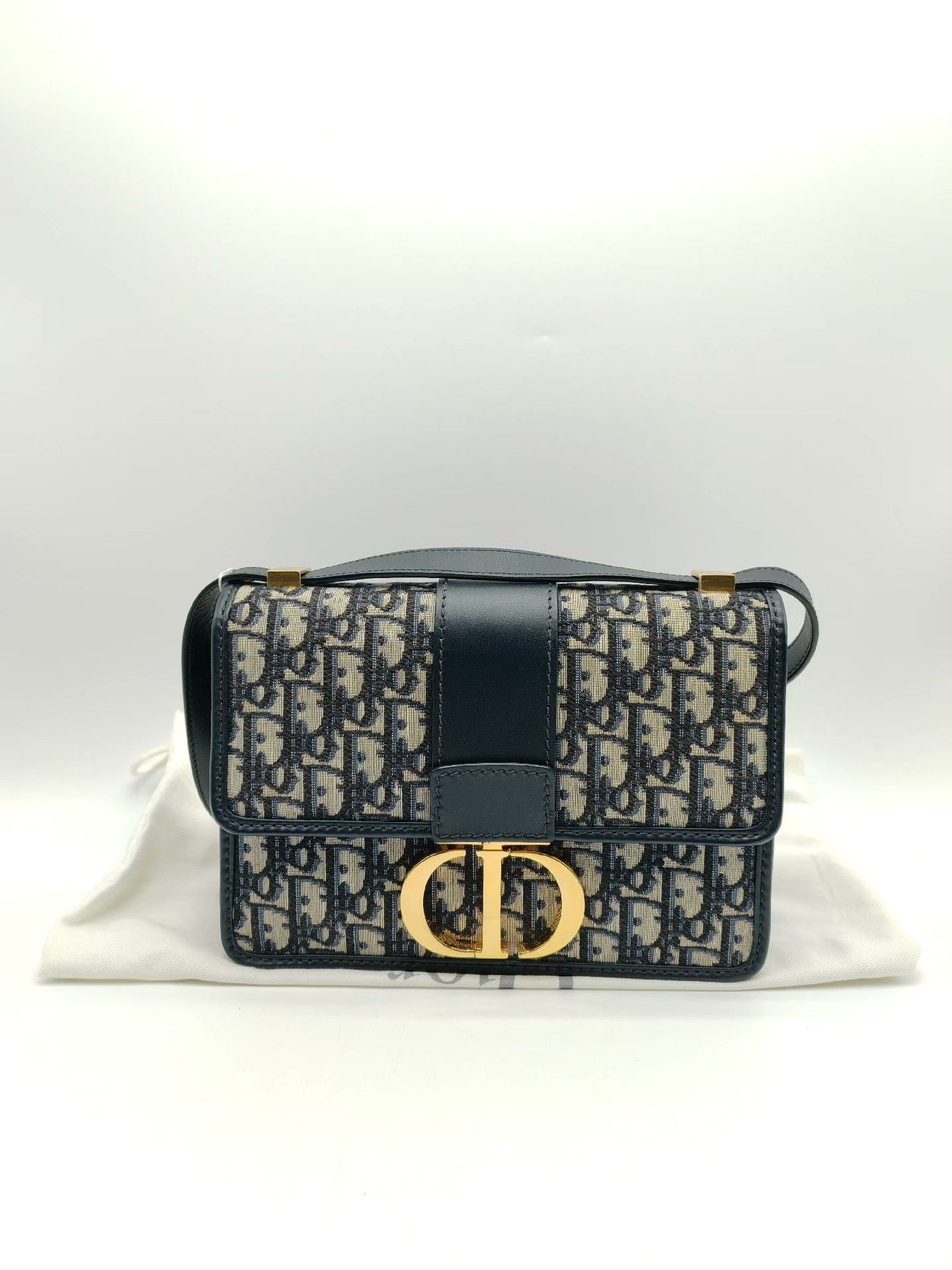 Dior Pre-loved Bag Very good condition Size ONE SIZE - 1 Thumbnail