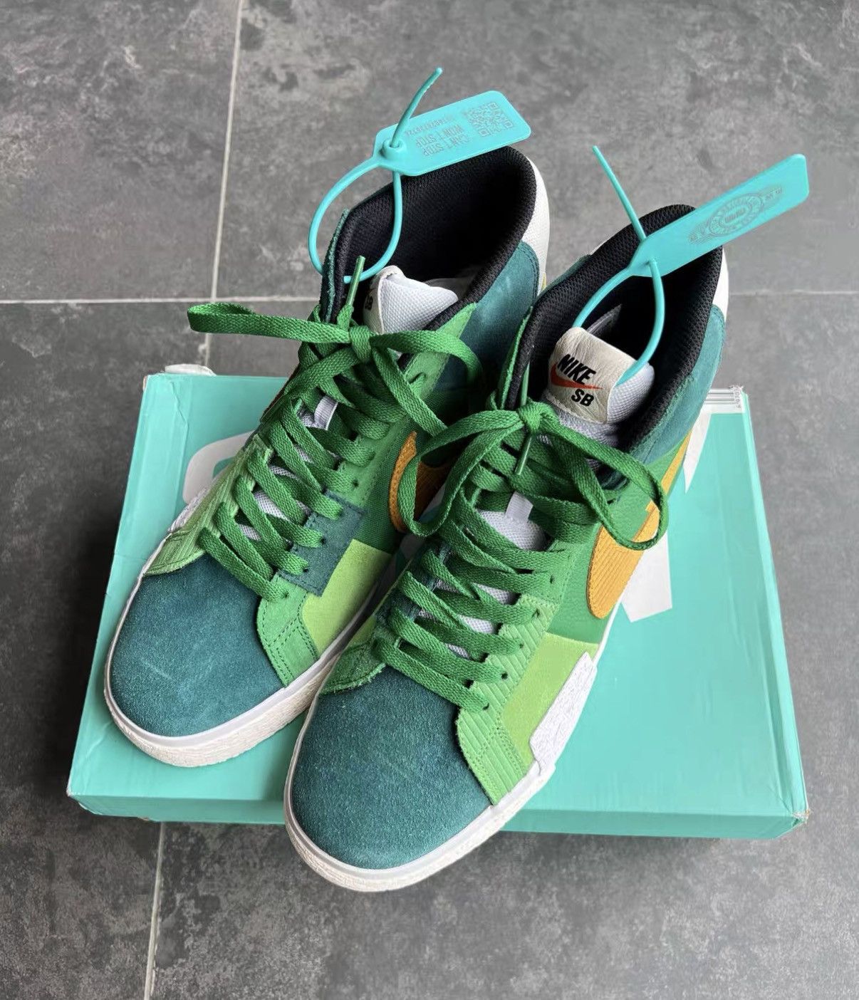 Nike Nike SB Blazer Mosaic Broken Swoosh J42 Size US 11 / EU 44 - 1 Thumbnail