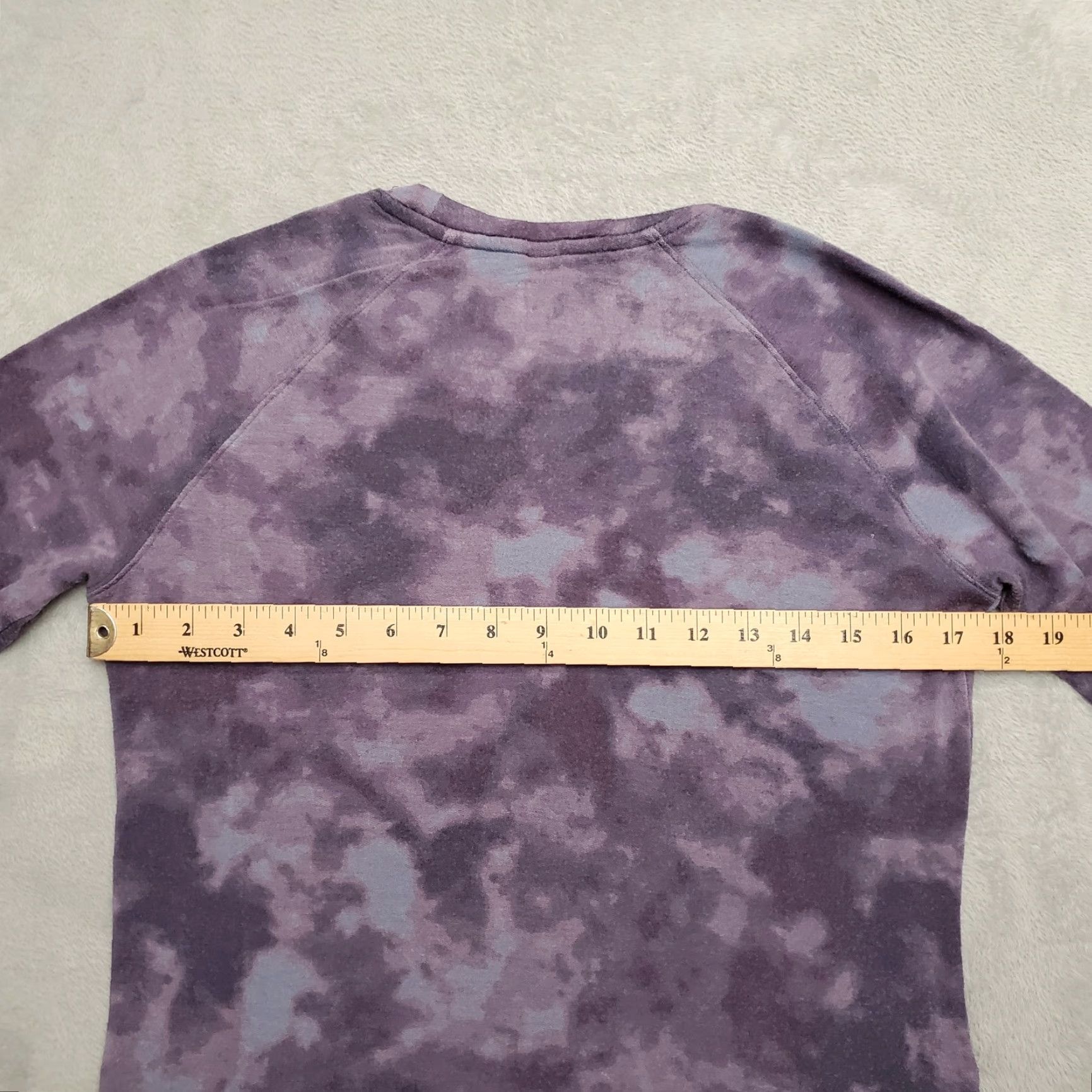 Athleta VINTAGE Athleta Shirt Top Womens Small Purple Camo Modal Performance Stretch Blend Tee Size S / US 4 / IT 40 - 6 Thumbnail