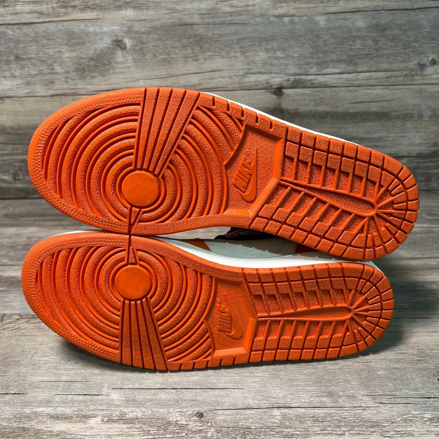 Nike Air Jordan 1 White Shattered Backboard 42.5 9.7/10 Size US 9.5 / EU 42-43 - 6 Thumbnail