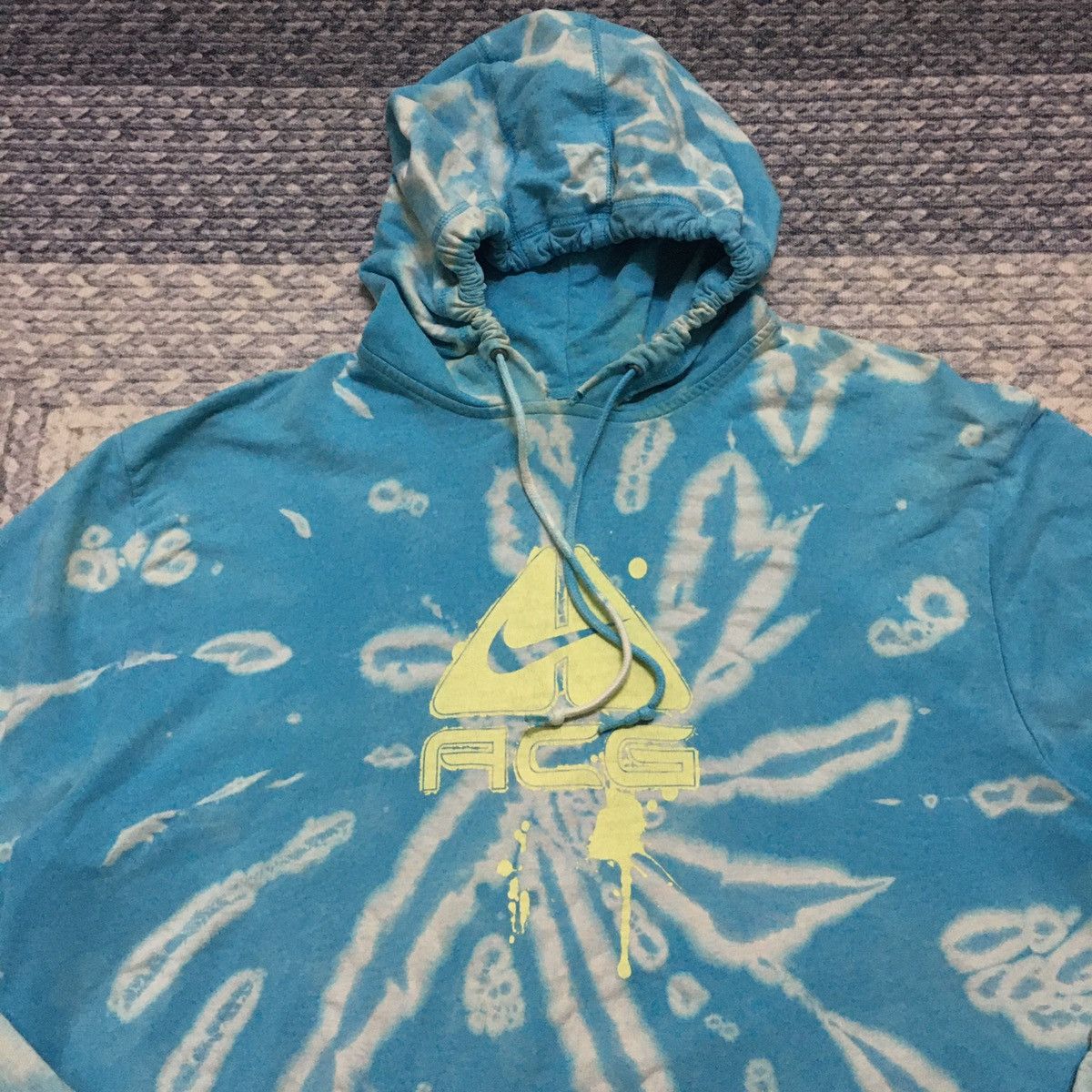 Nike ACG Distressed Y2K Nike ACG Cetre Logo Custom Tye Dye Hoodies Size US XL / EU 56 / 4 - 2 Thumbnail