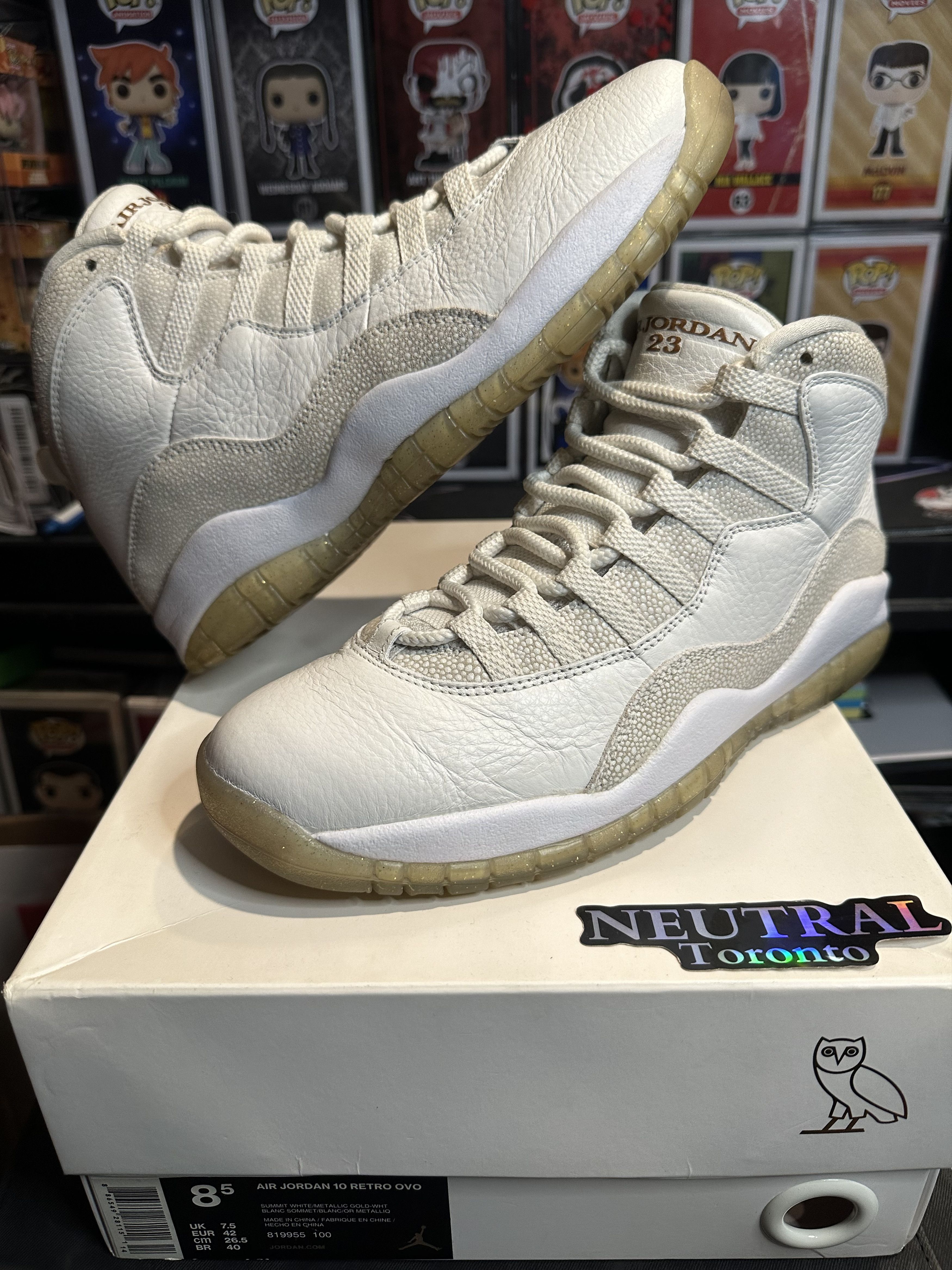 Jordan Brand Air Jordan 10 Retro 'OVO - White' Size US 8.5 / EU 41-42 - 2 Thumbnail