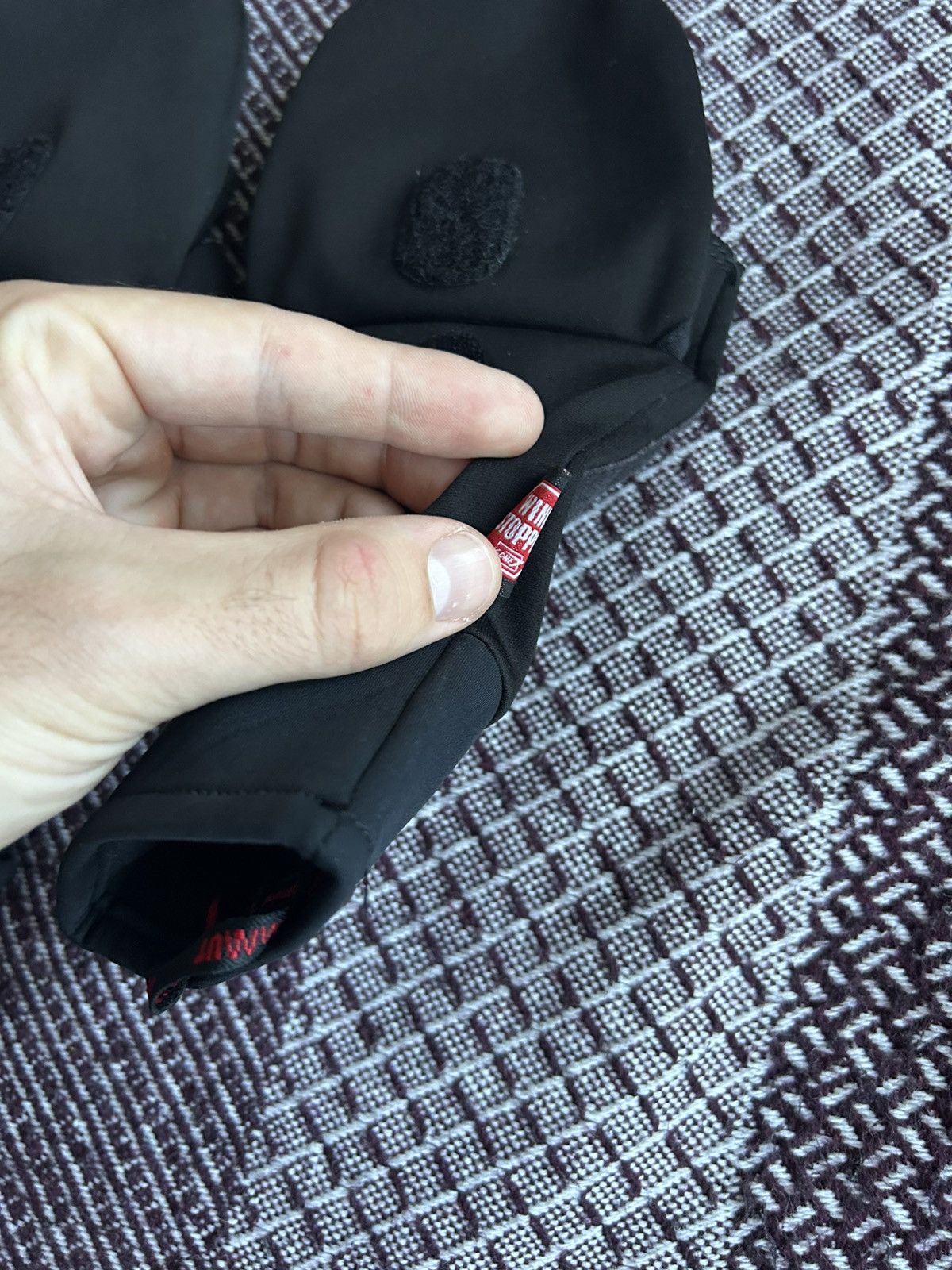 Mammut Vintage Mammut WindStopper Gloves Outdoor Black Unisex Sz M Size ONE SIZE - 2 Thumbnail