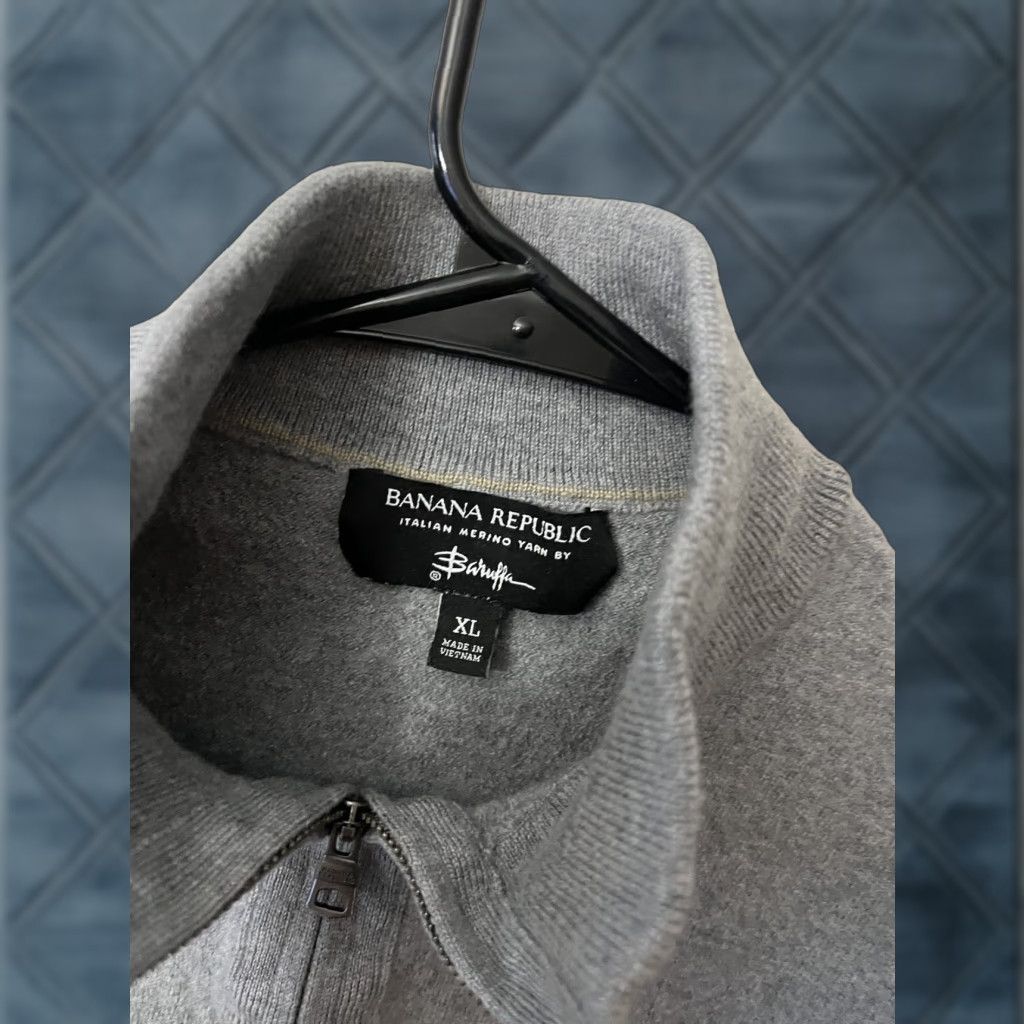 Banana Republic Banana Republic Sweater Men XL Gray Italian Merino Yarn 1/4 Zip Pullover Knit Wool Size US XL / EU 56 / 4 - 1 Thumbnail