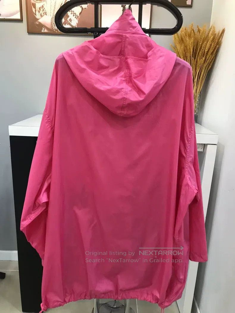 Balenciaga Balenciaga Pink nylon windbreaker Size XS / US 0-2 / IT 36-38 - 2 Thumbnail