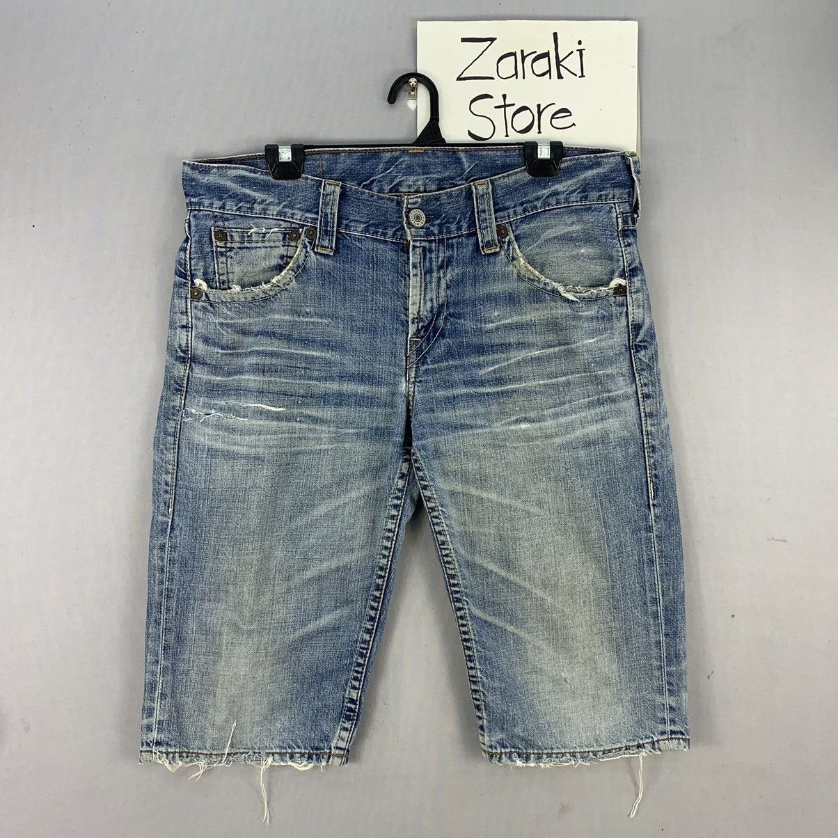 Vintage Levis 502 Distressed Style Jorts Short Jeans W36