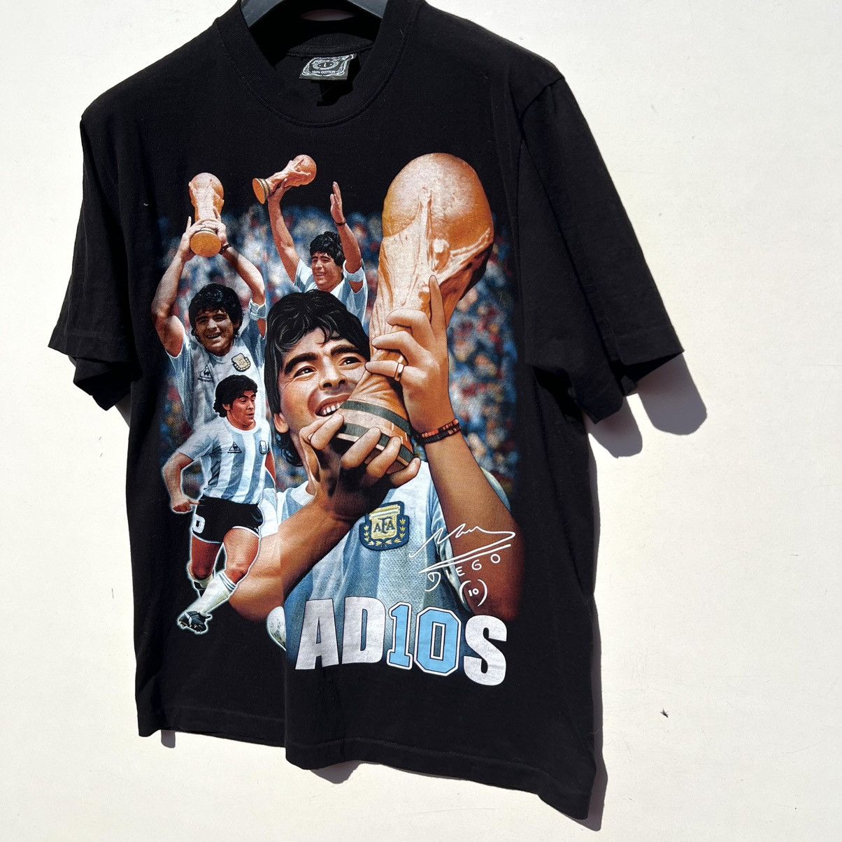 Vintage Diego Maradona Vintage Tee t-shirt Size US L / EU 52-54 / 3 - 4 Thumbnail