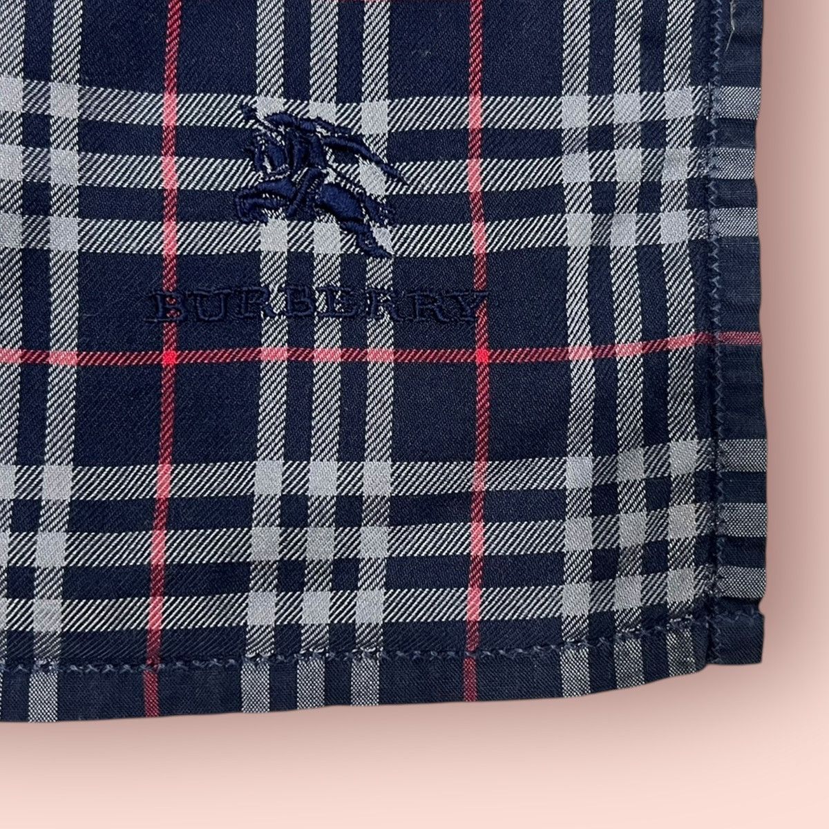 Burberry × Designer ICONIC BURBERRY BLACK LABEL PLAID NOVA CHECK HANDKERCHIEF Size ONE SIZE - 14 Thumbnail