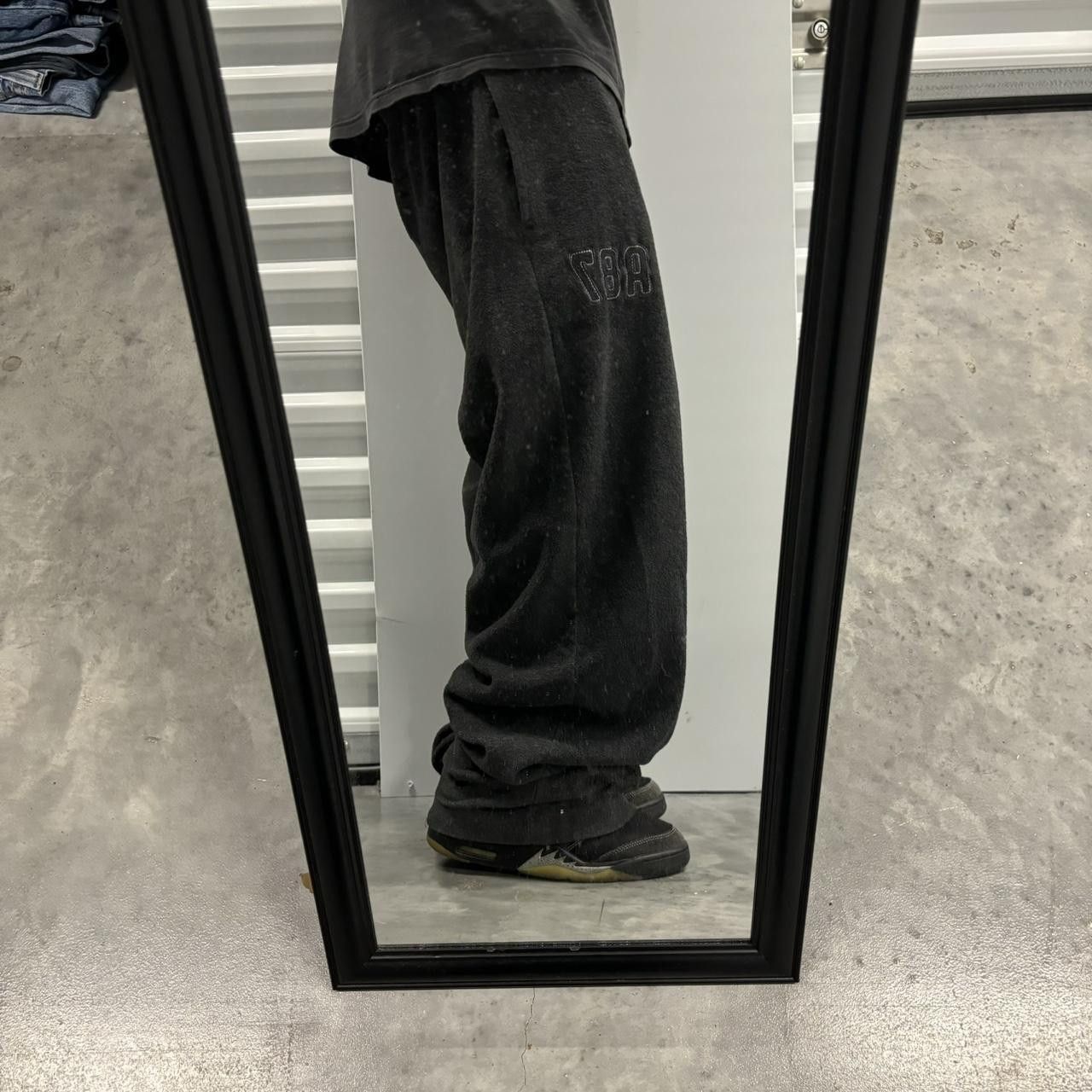 Aeropostale × Vintage Crazy Vintage Y2K/2000s Baggy Dark Grey Aeropostale Fleece Skater Sweatpants! Size US 36 / EU 52 - 2 Thumbnail