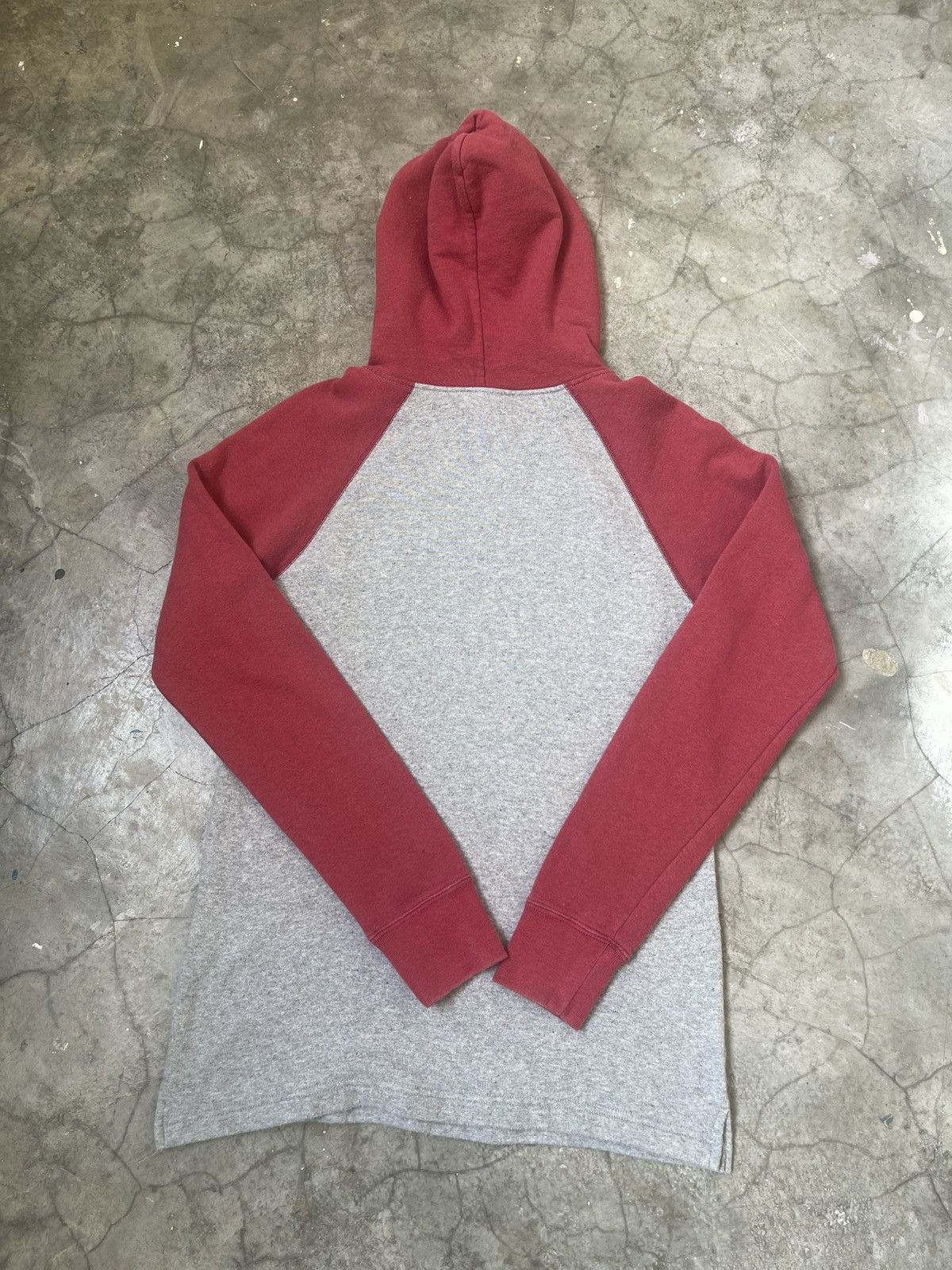 Hysteric Glamour Vintage Hysteric Glamour Groupie Raglan Hoodie Grey and Red Size S / US 4 / IT 40 - 3 Thumbnail