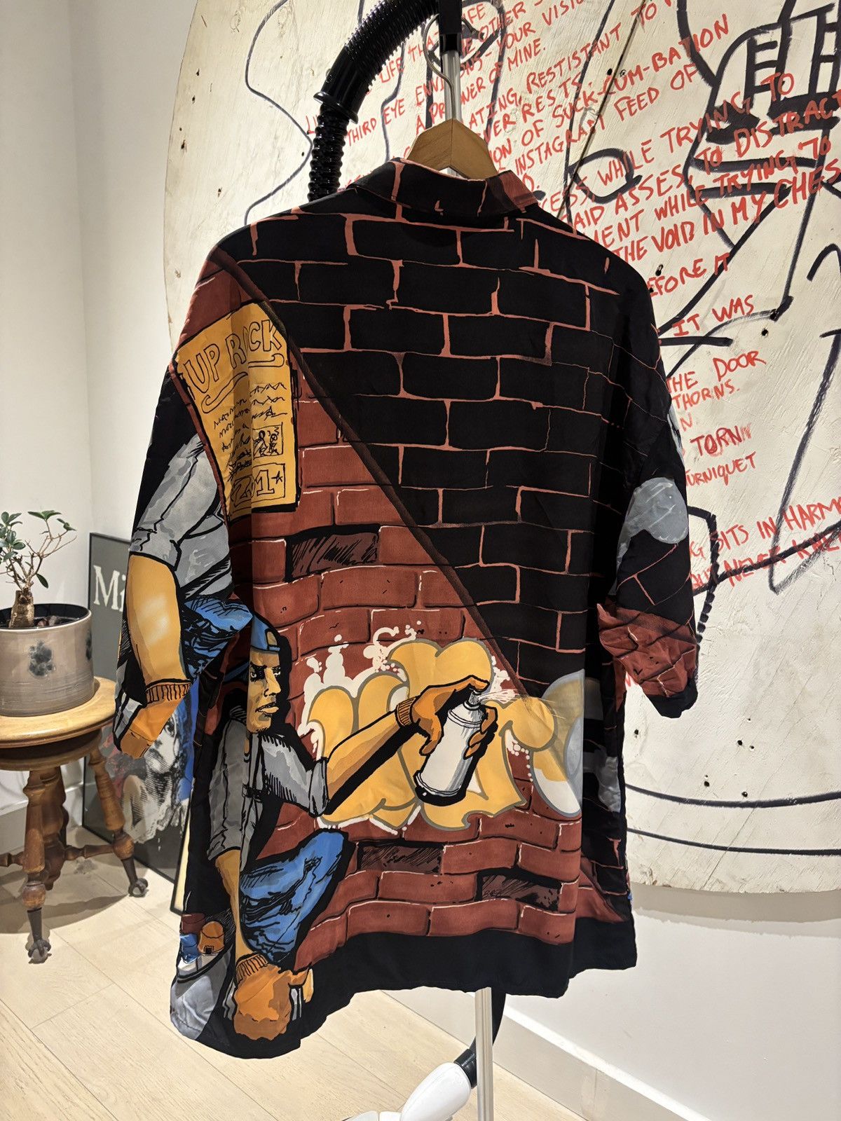 Vintage Vintage 90s Mecca Sport Graffiti Artwork Button Down Shirt Size US XL / EU 56 / 4 - 3 Thumbnail