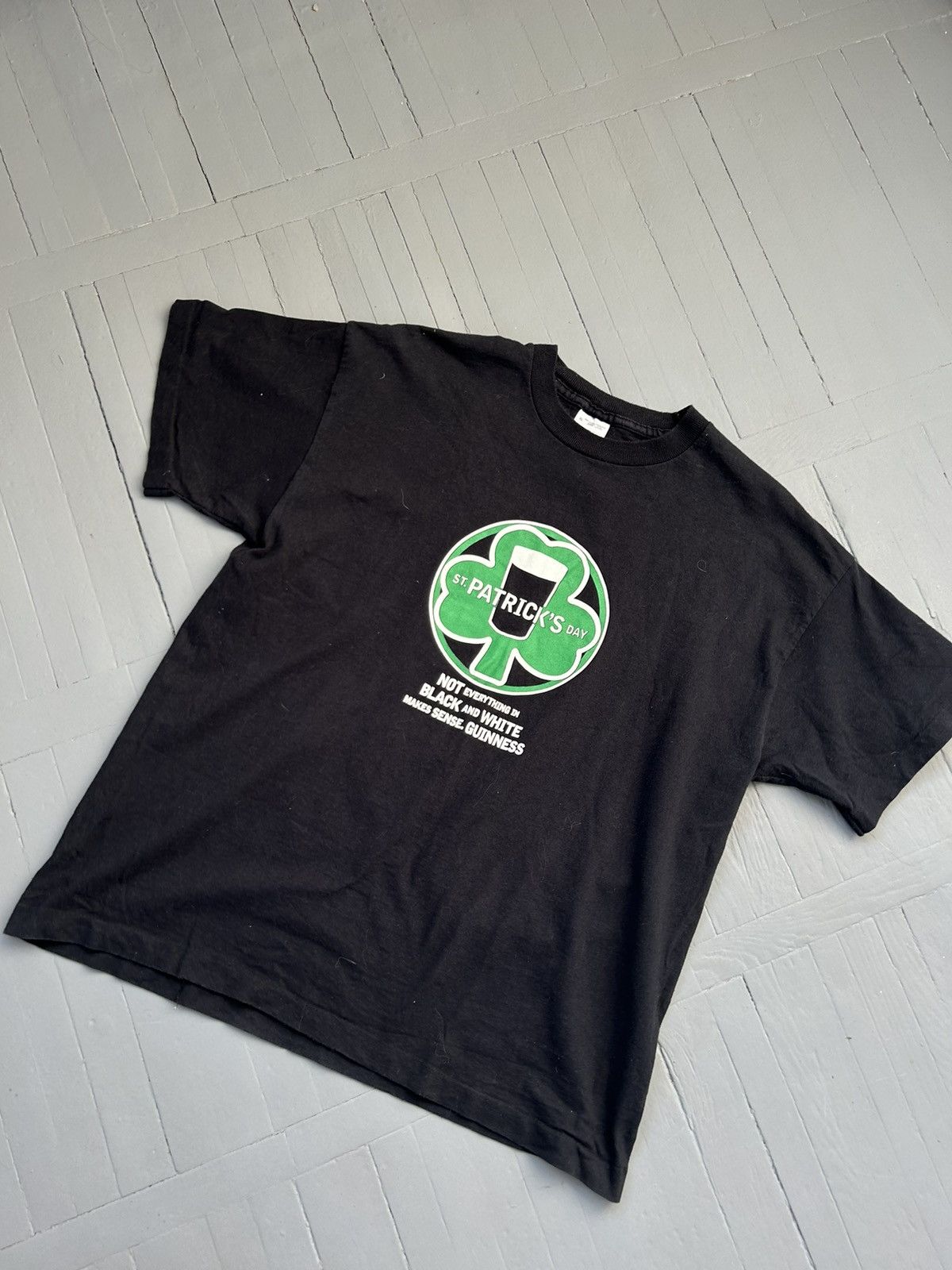 Japanese Brand Guinness St Patrick’s day vintage T-shirt 90s Size US XL / EU 56 / 4 - 2 Thumbnail