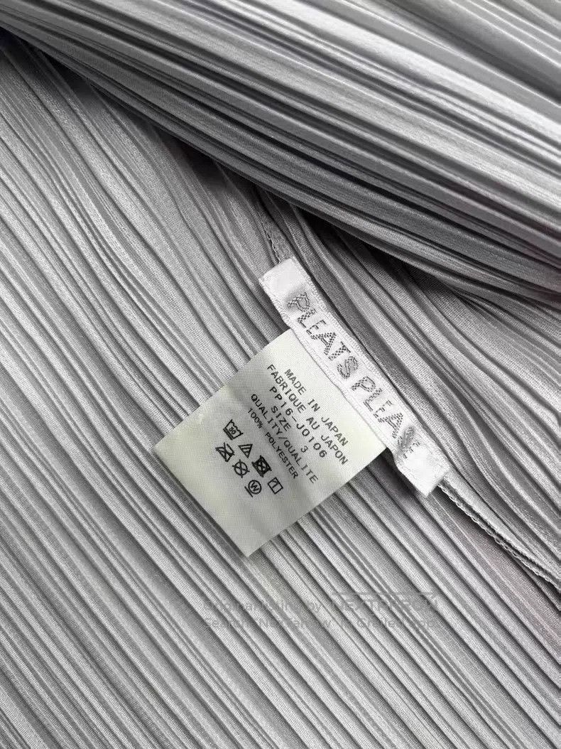Issey Miyake Issey Miyake Gray Jacket Size L / US 10 / IT 46 - 2 Thumbnail