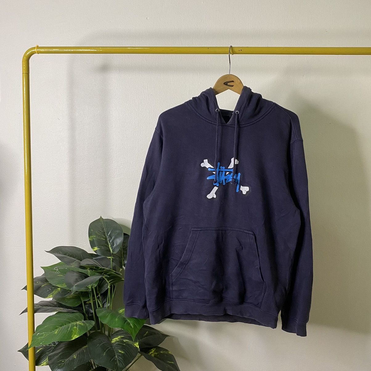 STUSSY ステューシー Vintage Skull Bones HOODIE Stüssy Skull & Bones Pigment Dyed Hoodie Size XL | eBay