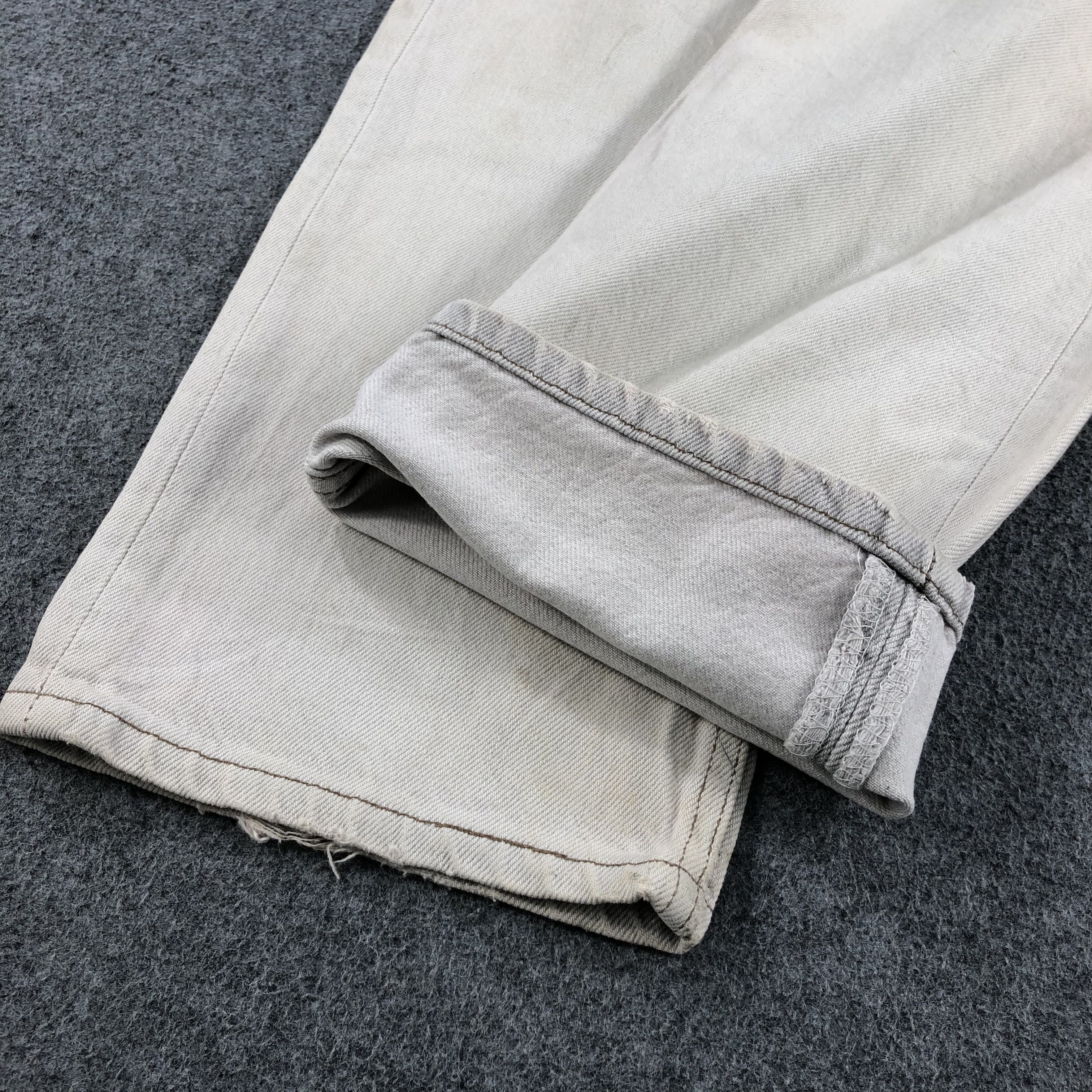 Levi's 90s Vintage Light Wash Levis 501 Jeans-J1551 Size US 34 / EU 50 - 7 Thumbnail