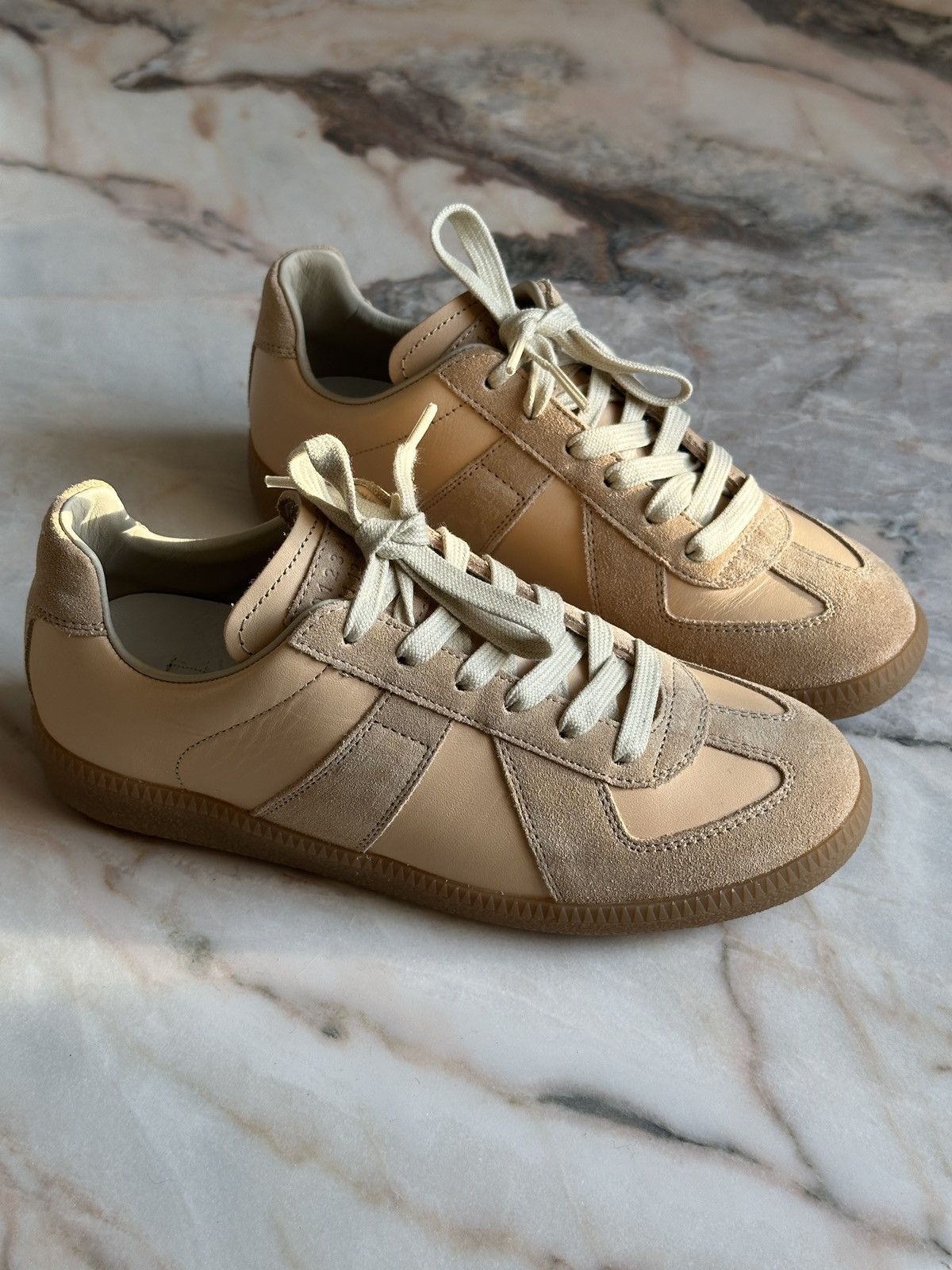 スニーカー MAISON MARGIELA REPLICA SNEAKERS IN LIGHT BEIGE AND GREY Maison Margiela Maison Margiela Replica Sneakers In Light