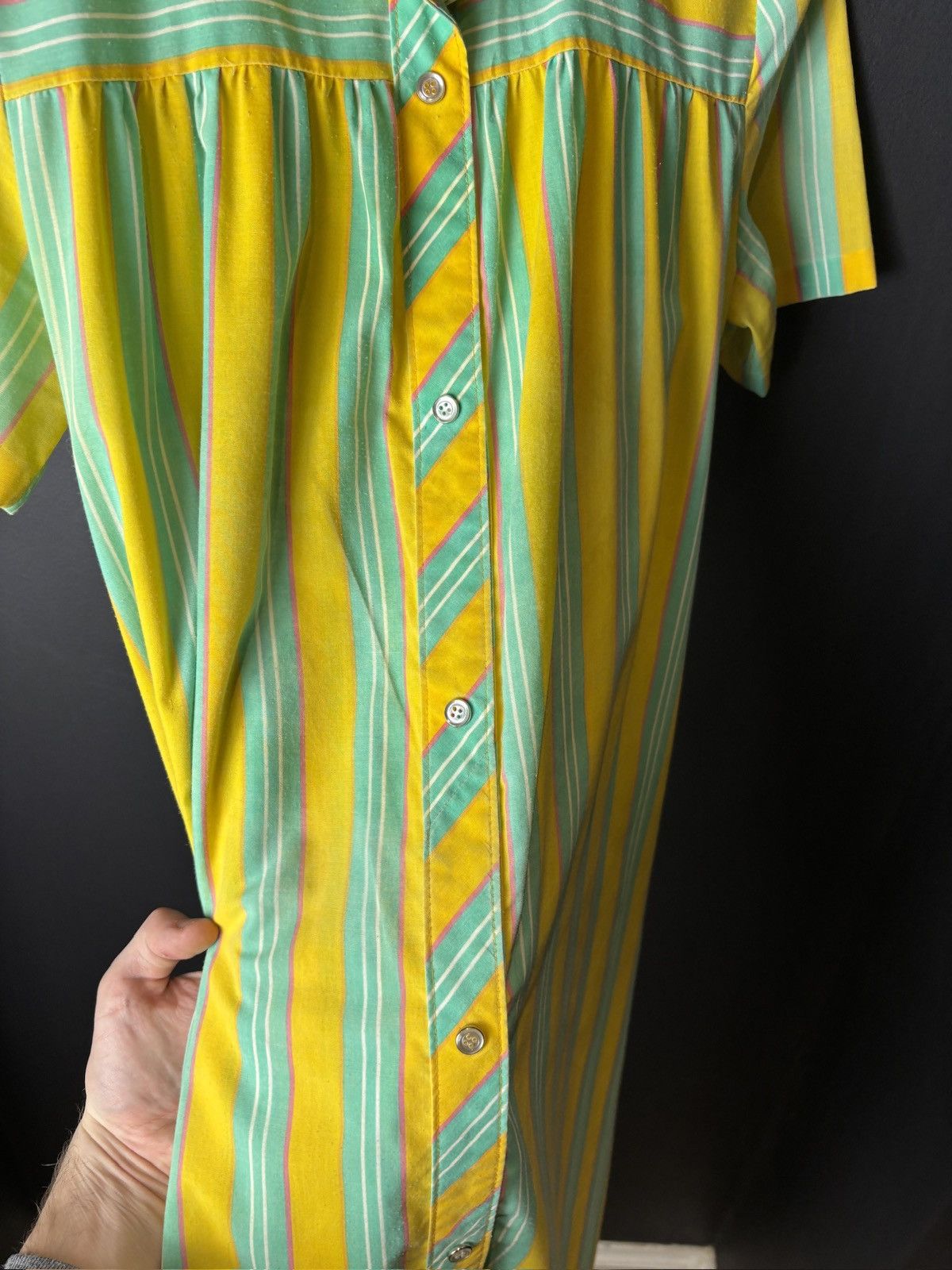 Vintage 1970s Snap Button Dress True Vintage Collared Striped Cotton Size ONE SIZE - 7 Thumbnail